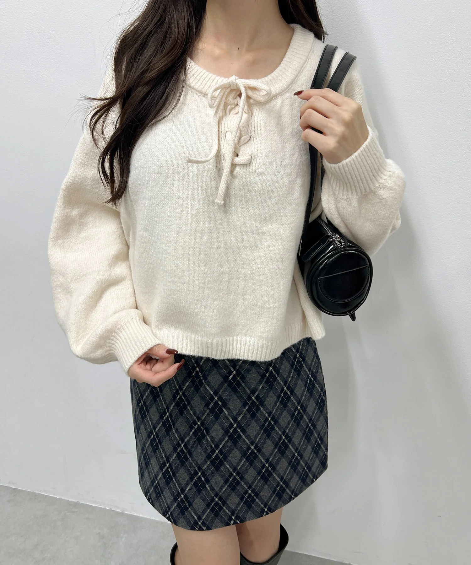 レースアップルーズニット - Image 4