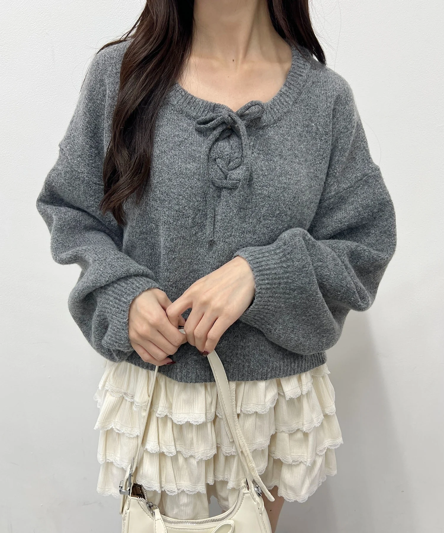 レースアップルーズニット - Image 9