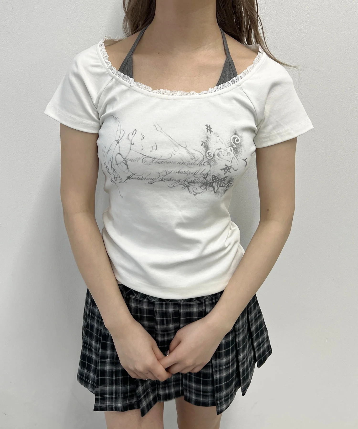 ホルターネックグラフィックTシャツ - Image 2