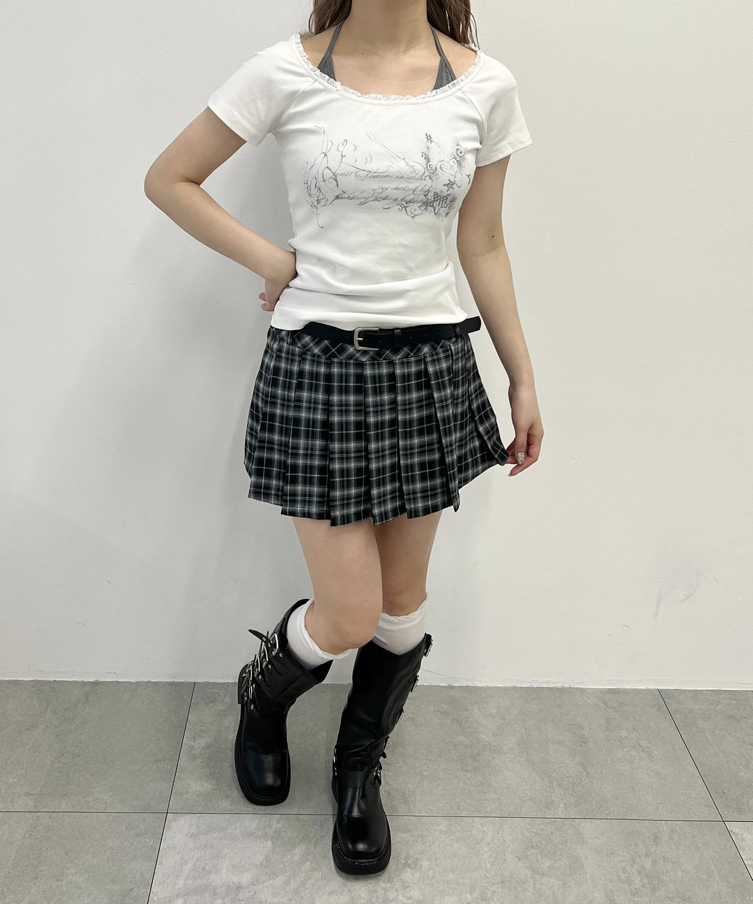 ホルターネックグラフィックTシャツ - Image 6