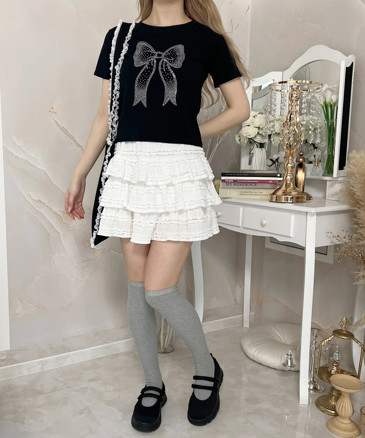 リボンスタッズTシャツ - Image 10