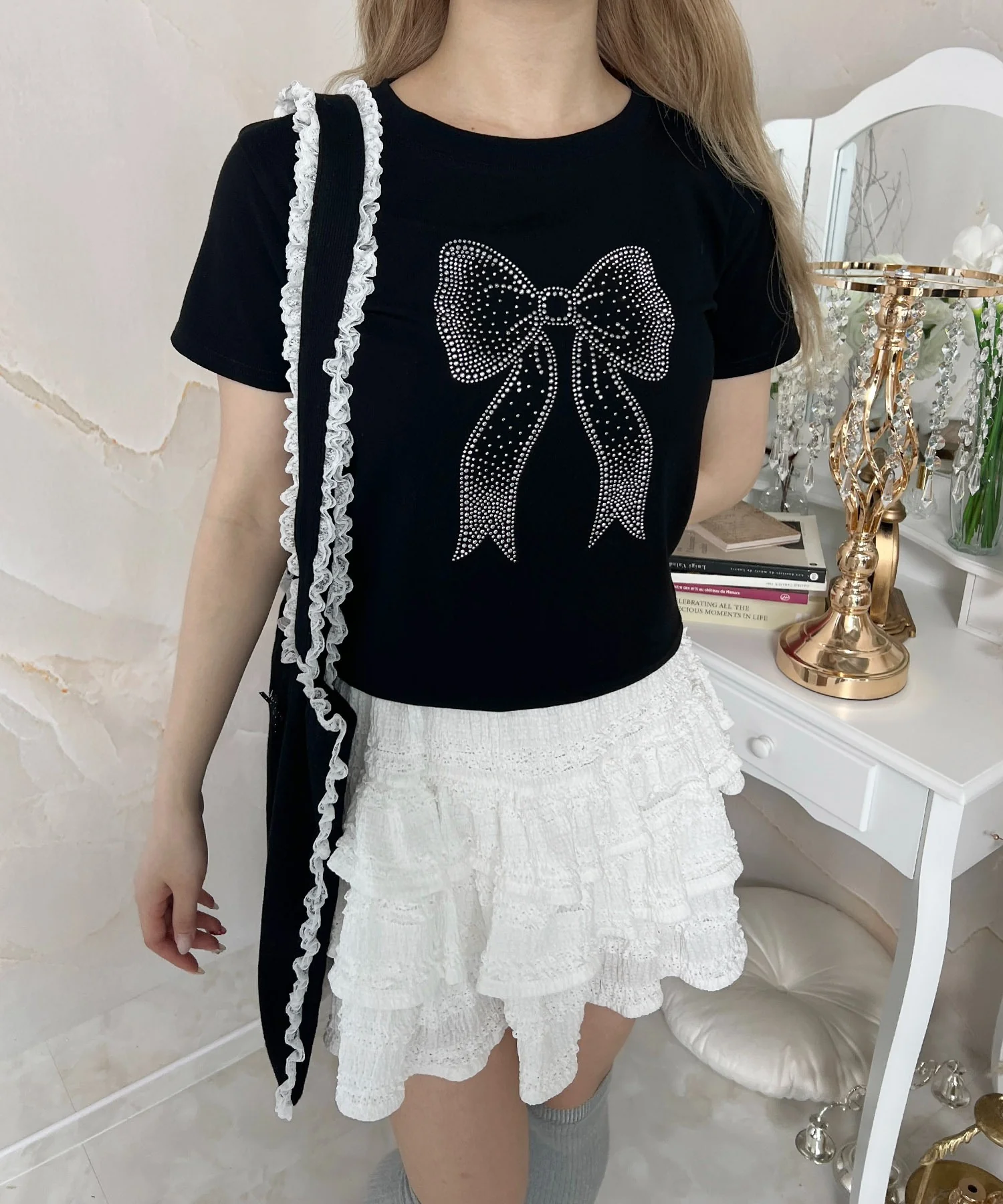 リボンスタッズTシャツ - Image 9