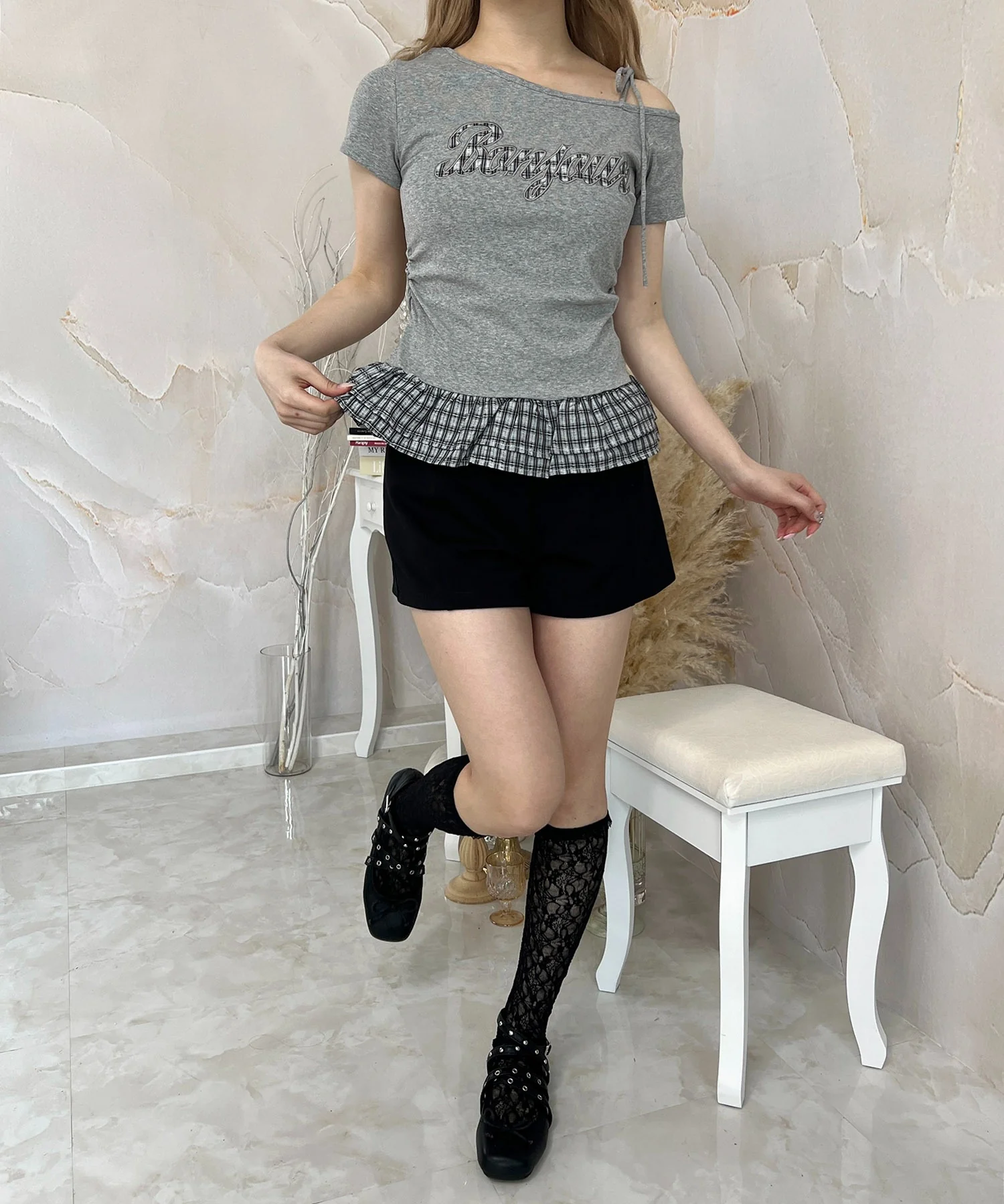 チェックパッチオフショルフリルTシャツ - Image 10