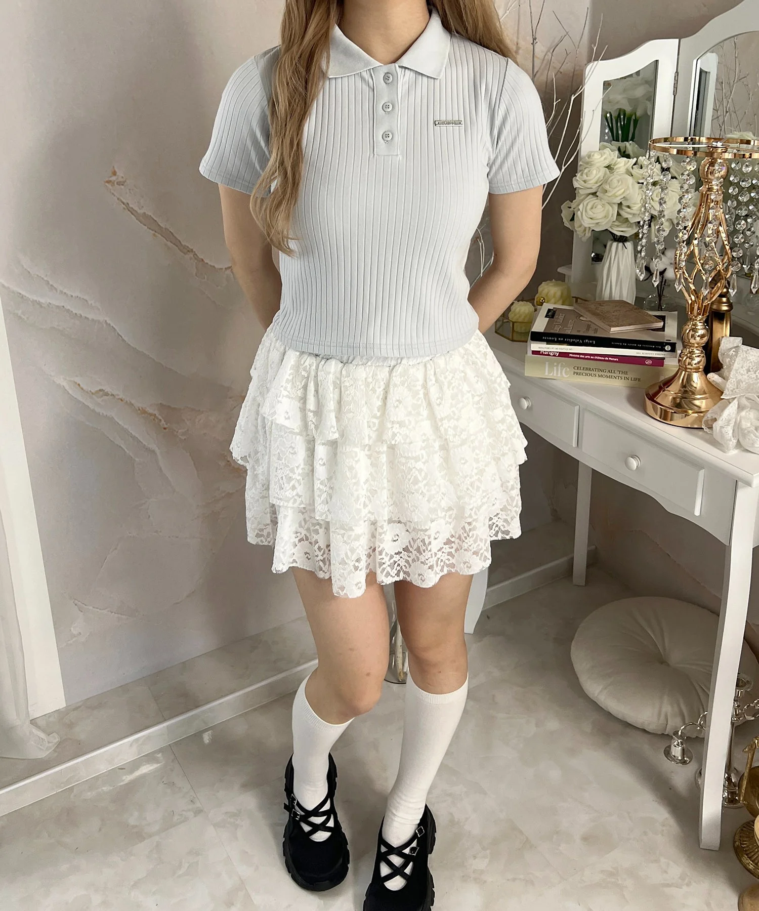 襟付きコンパクトTシャツ - Image 13