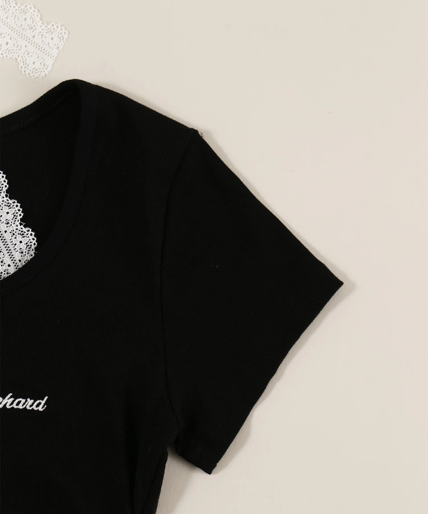 レースチョーカードッキングTシャツ - Image 16