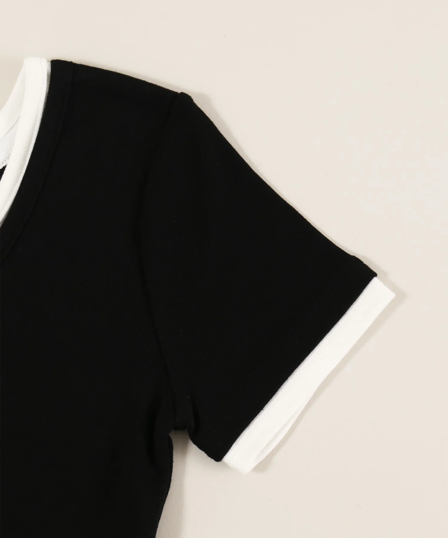 フェイクレイヤードヘンリーネックTシャツ - Image 25
