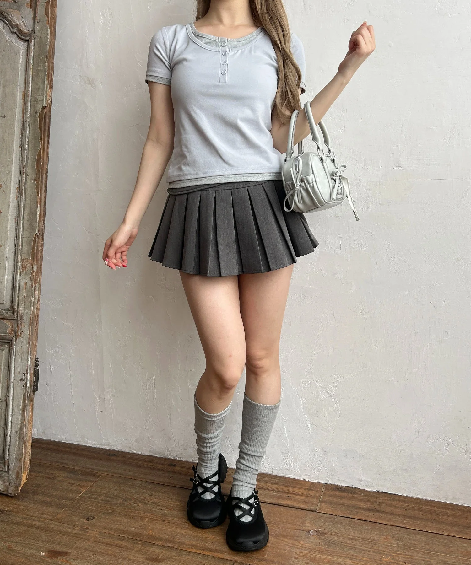 フェイクレイヤードヘンリーネックTシャツ - Image 7