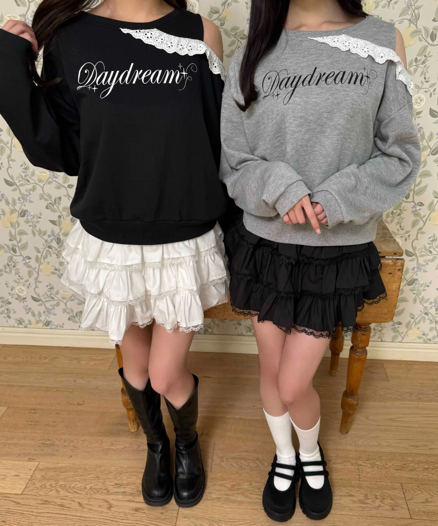 オープンショルダーフリルスウェット - Image 16