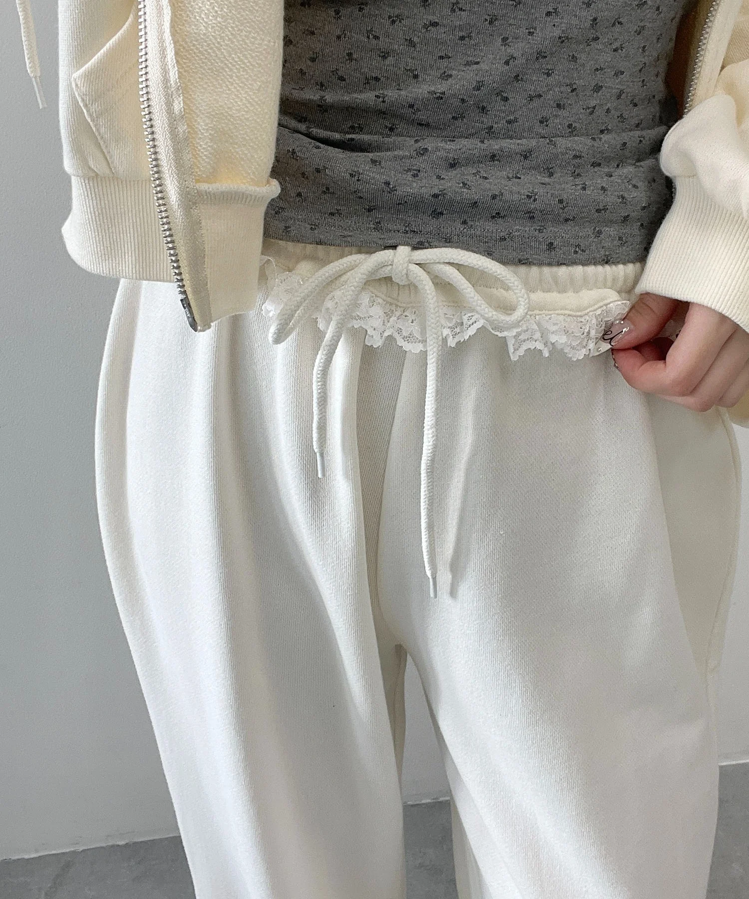 フリルスウェットパンツ - Image 9