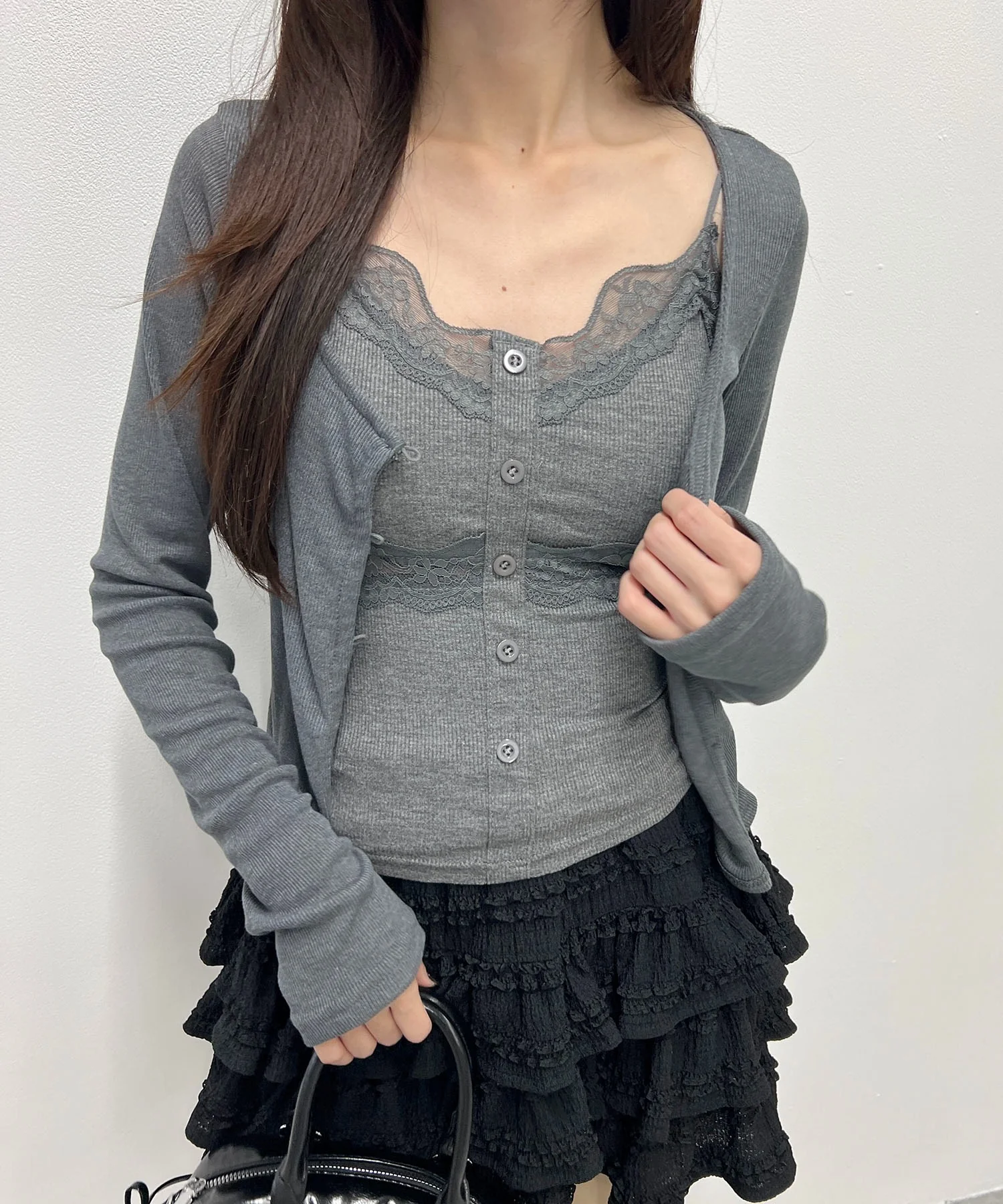 ボタンデザインキャミソール - Image 3