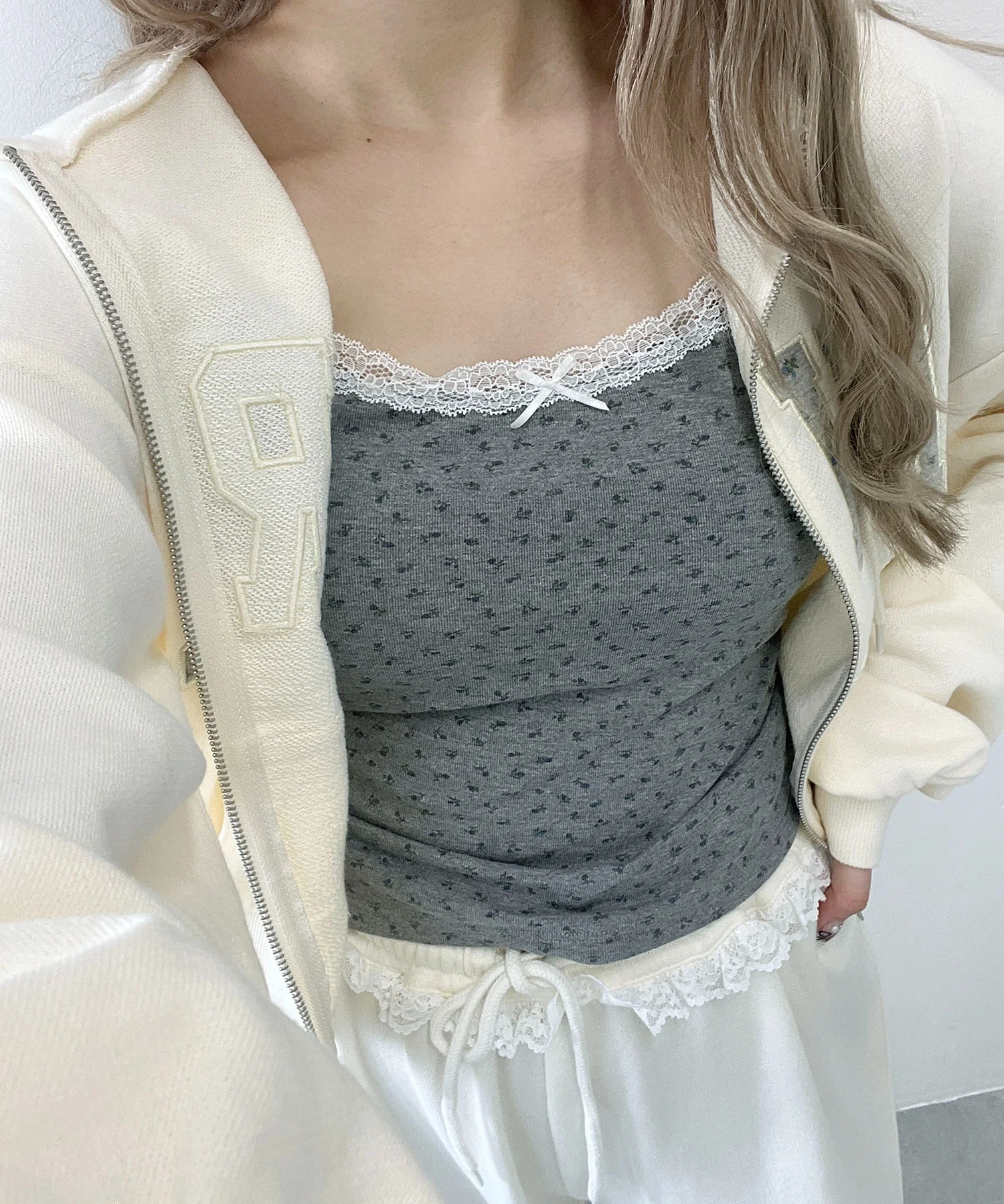 小花柄キャミソール - Image 6