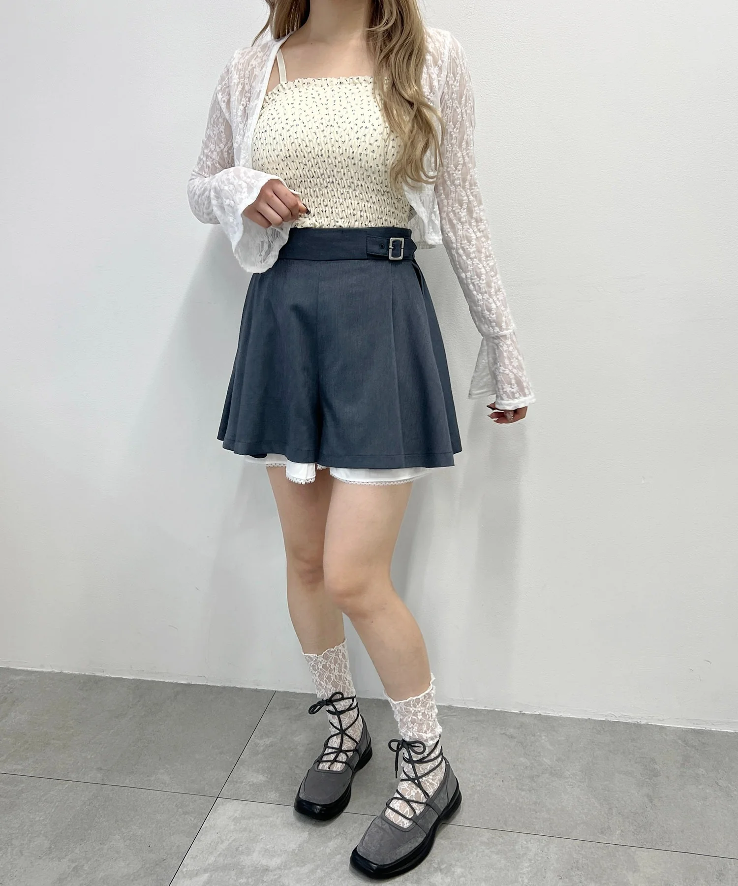 レースレイヤードショートパンツ - Image 5