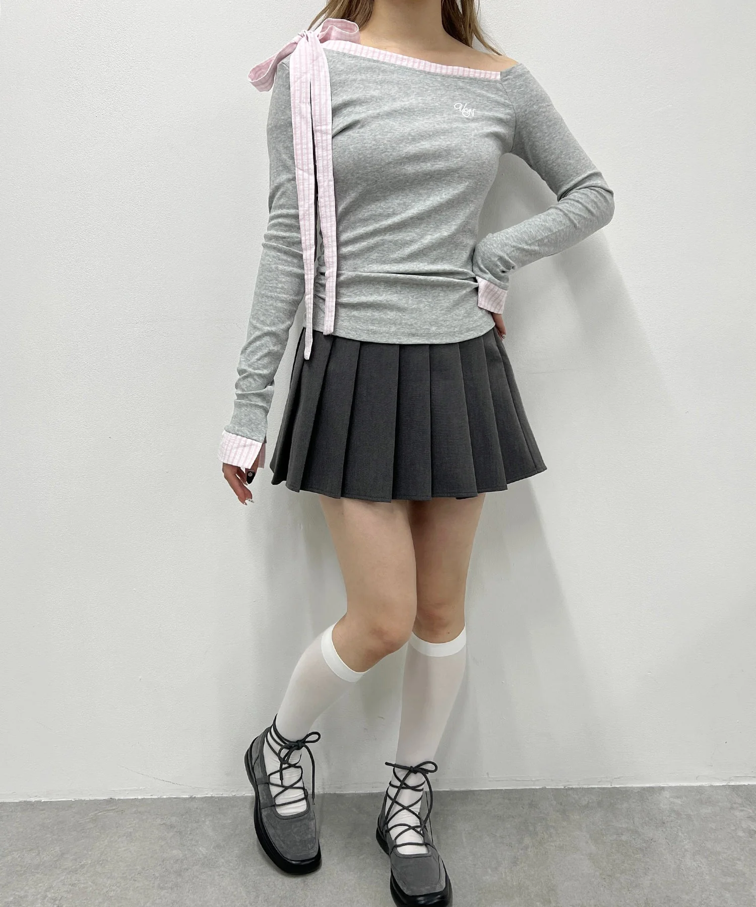 ショルダーリボンオフショルトップス - Image 10