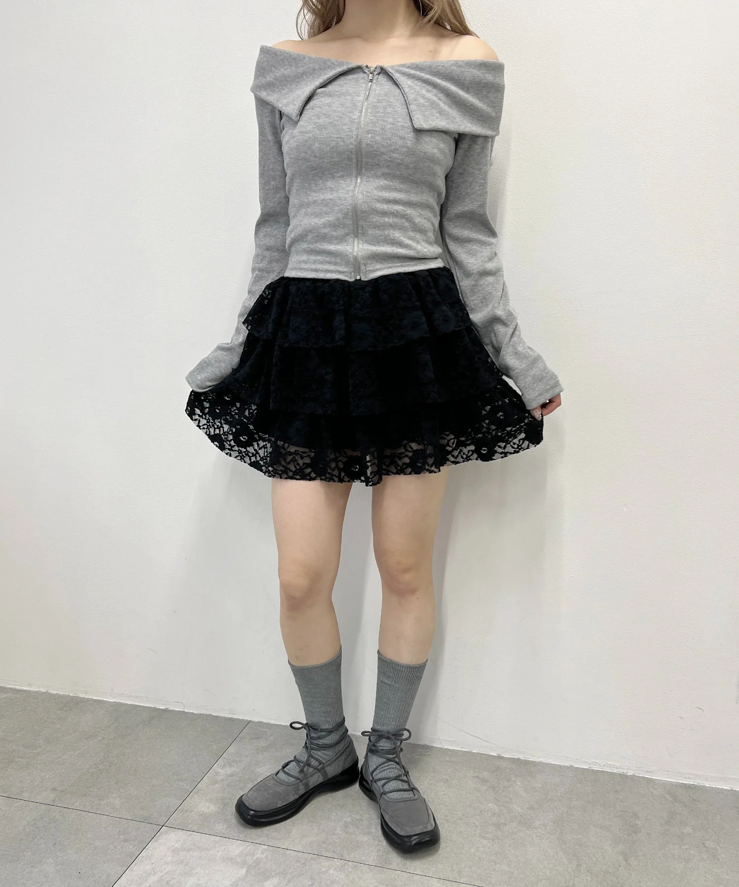 オフショルジップトップス - Image 11