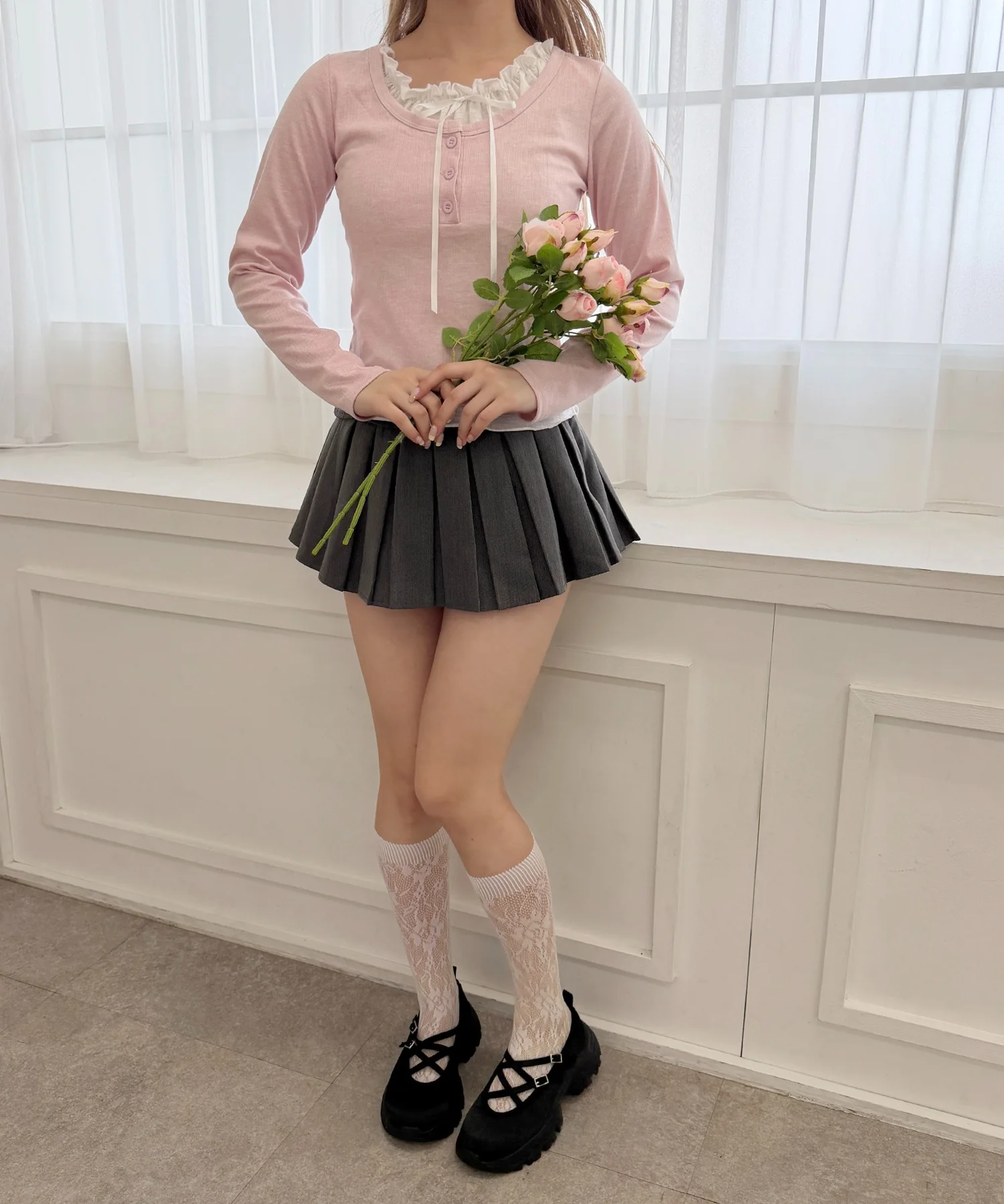 ヘンリーネックレースレイヤードトップス - Image 12