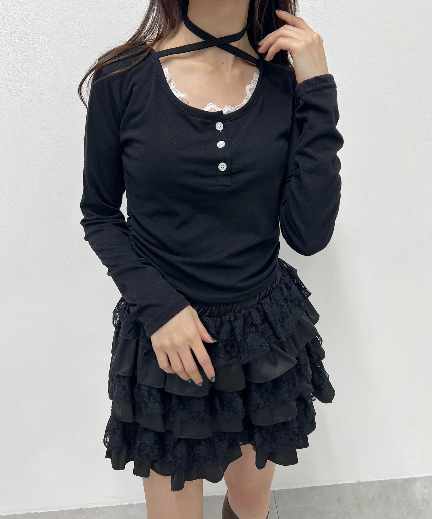 ヘンリーネックチョーカートップス - Image 15