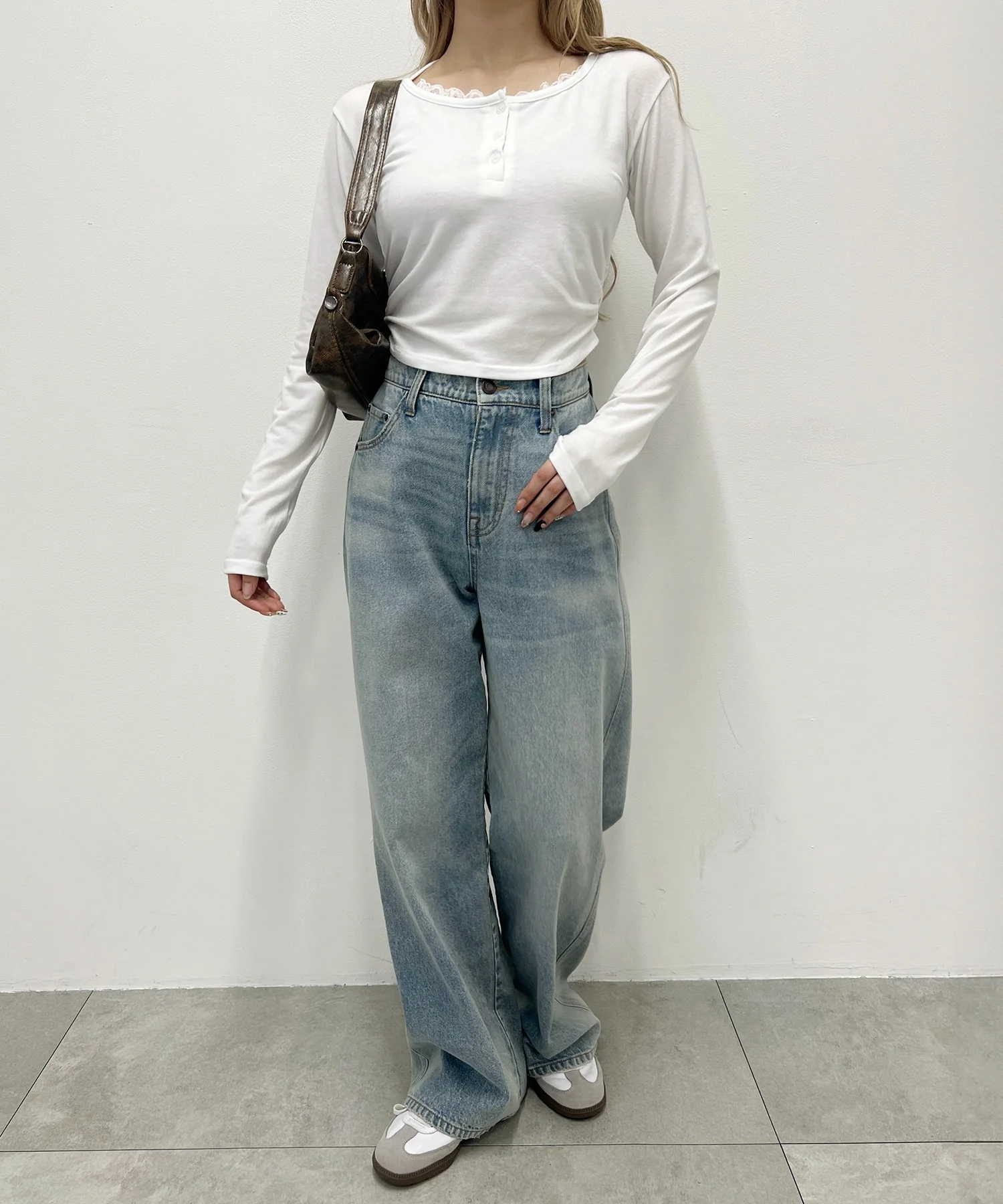 ヘンリーネックチョーカートップス - Image 7