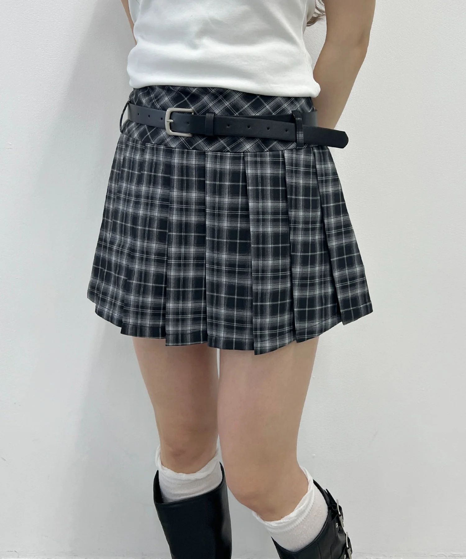 ベルトセットチェックミニスカート - Image 2