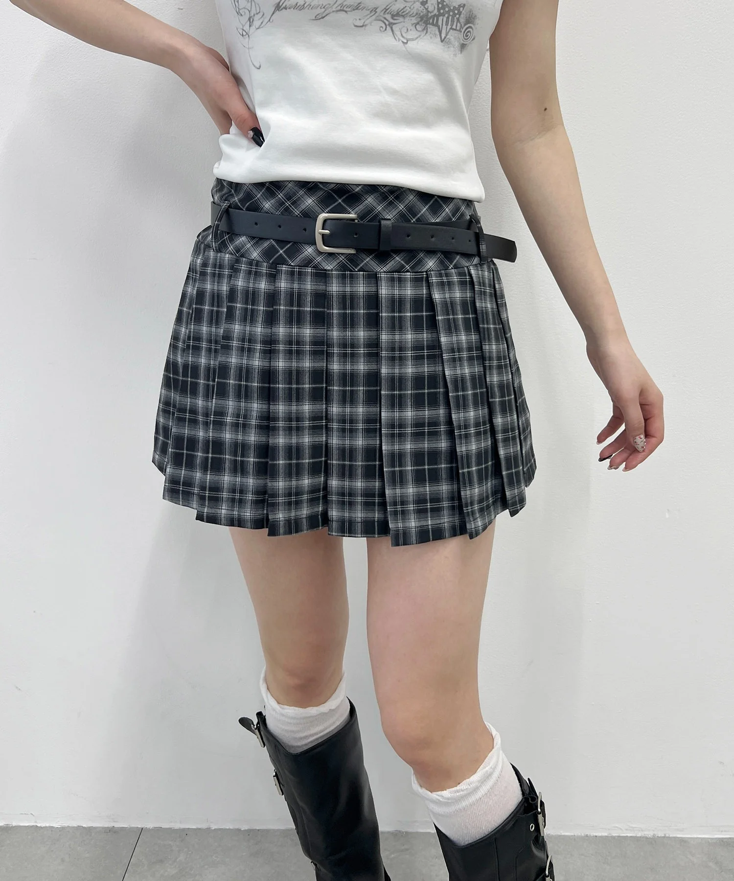 ベルトセットチェックミニスカート - Image 3