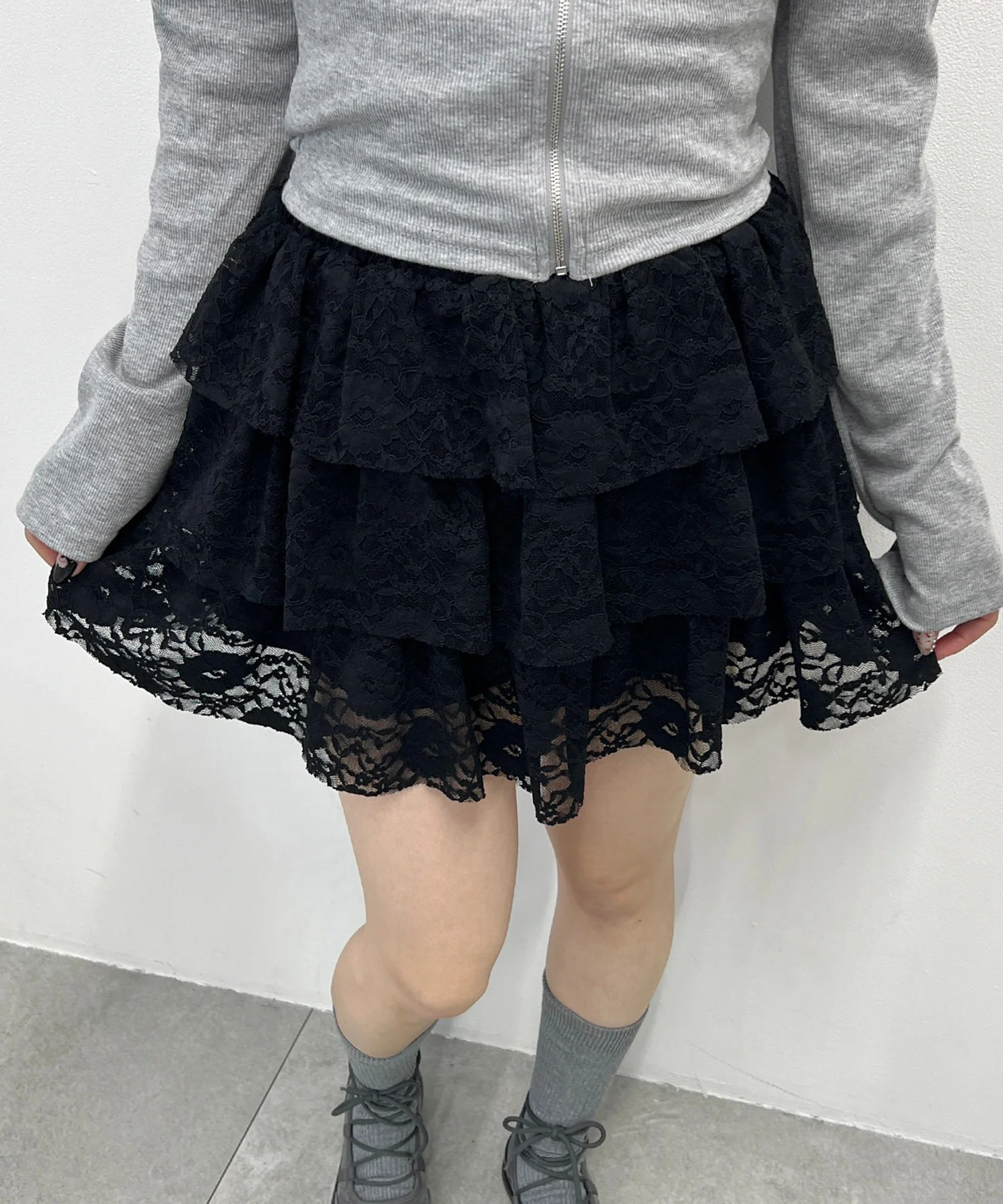 3段レースティアードミニスカート - Image 2
