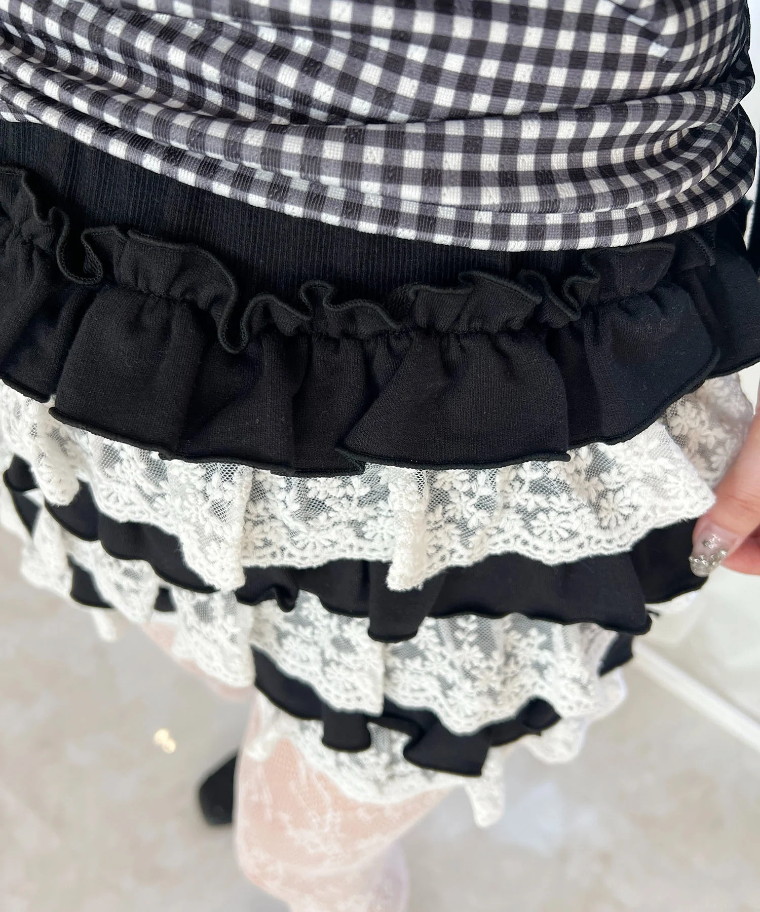 ミニフリルスウェットショートパンツ - Image 23