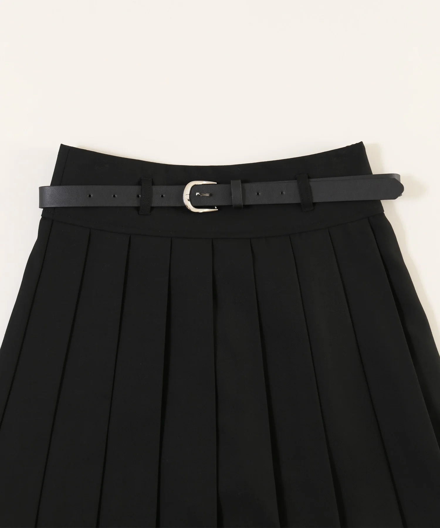 ベルト付き切り替えプリーツミニスカート - Image 19