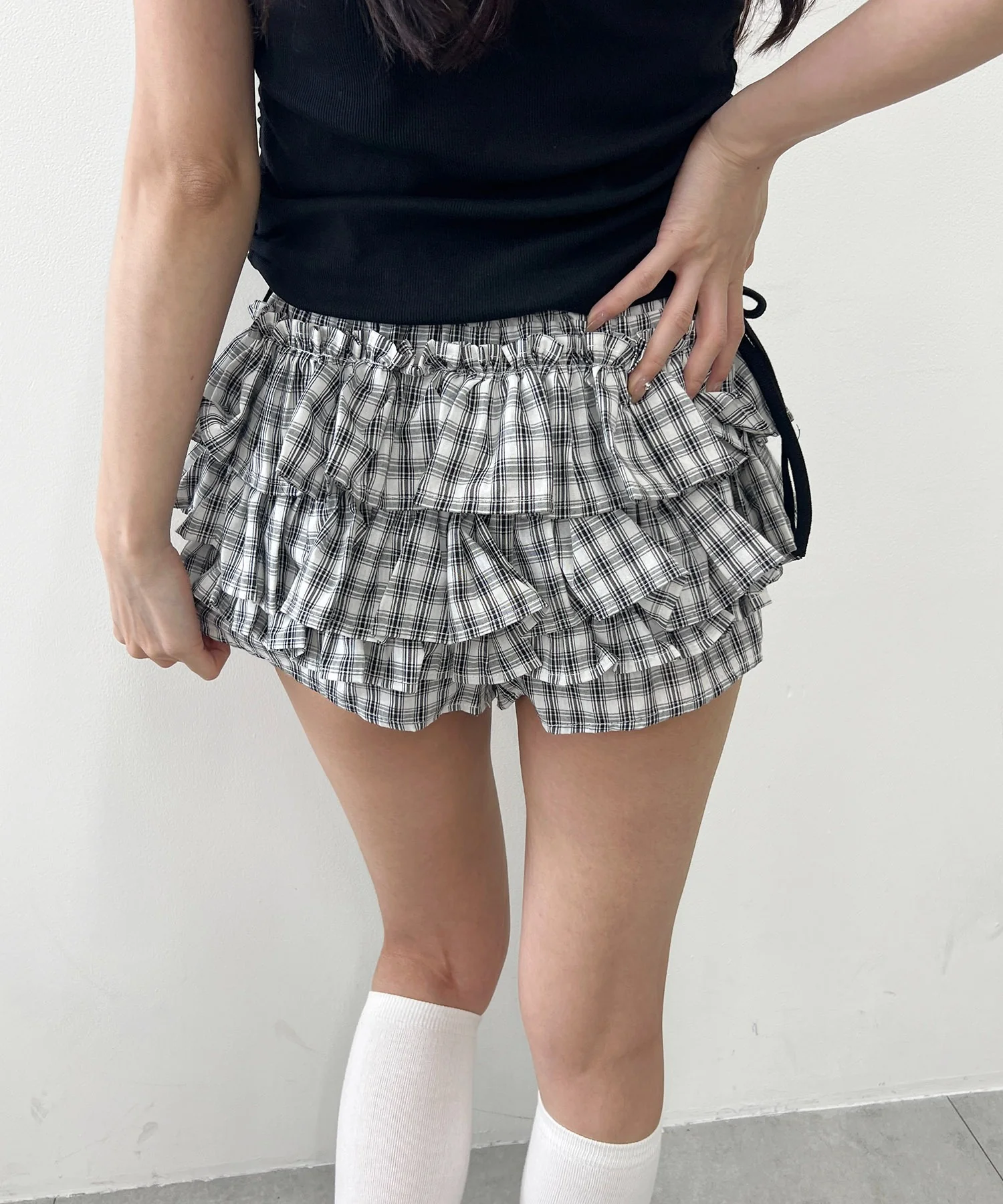 チェックフリルショートパンツ - Image 10
