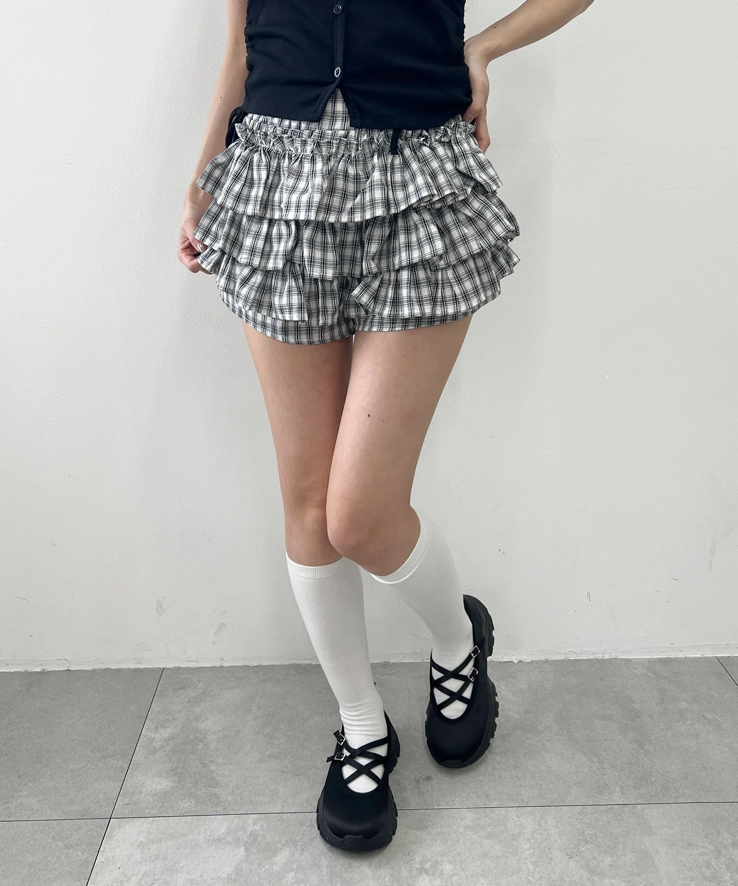 チェックフリルショートパンツ - Image 12