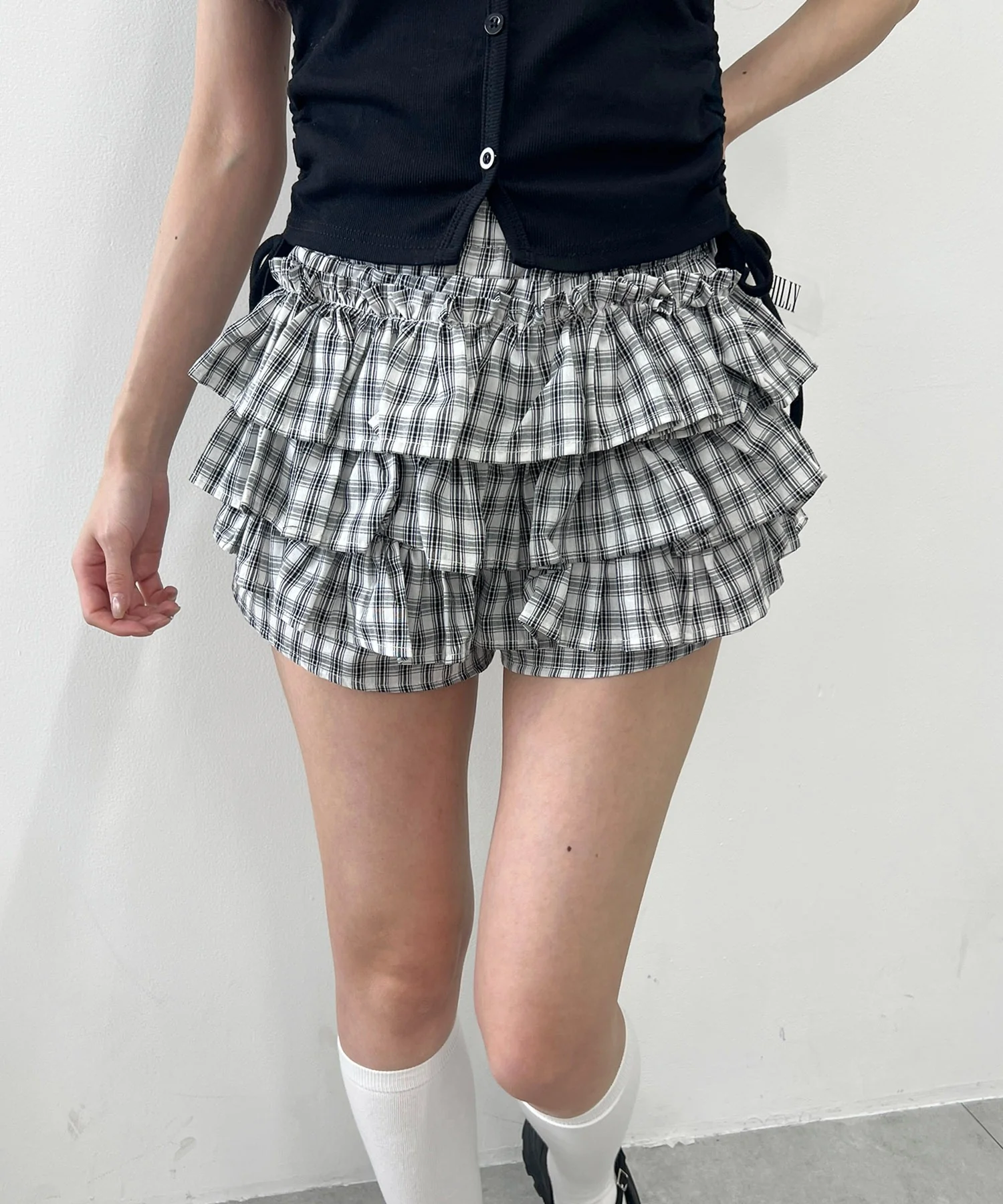 チェックフリルショートパンツ - Image 8