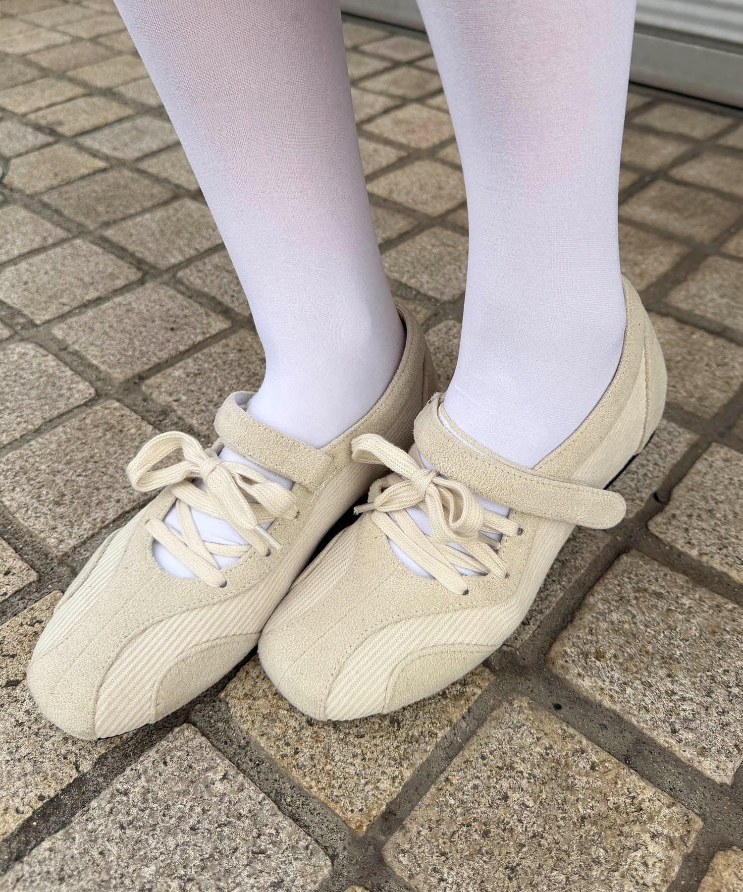 ベルクロレースアップインヒールシューズ - Image 2