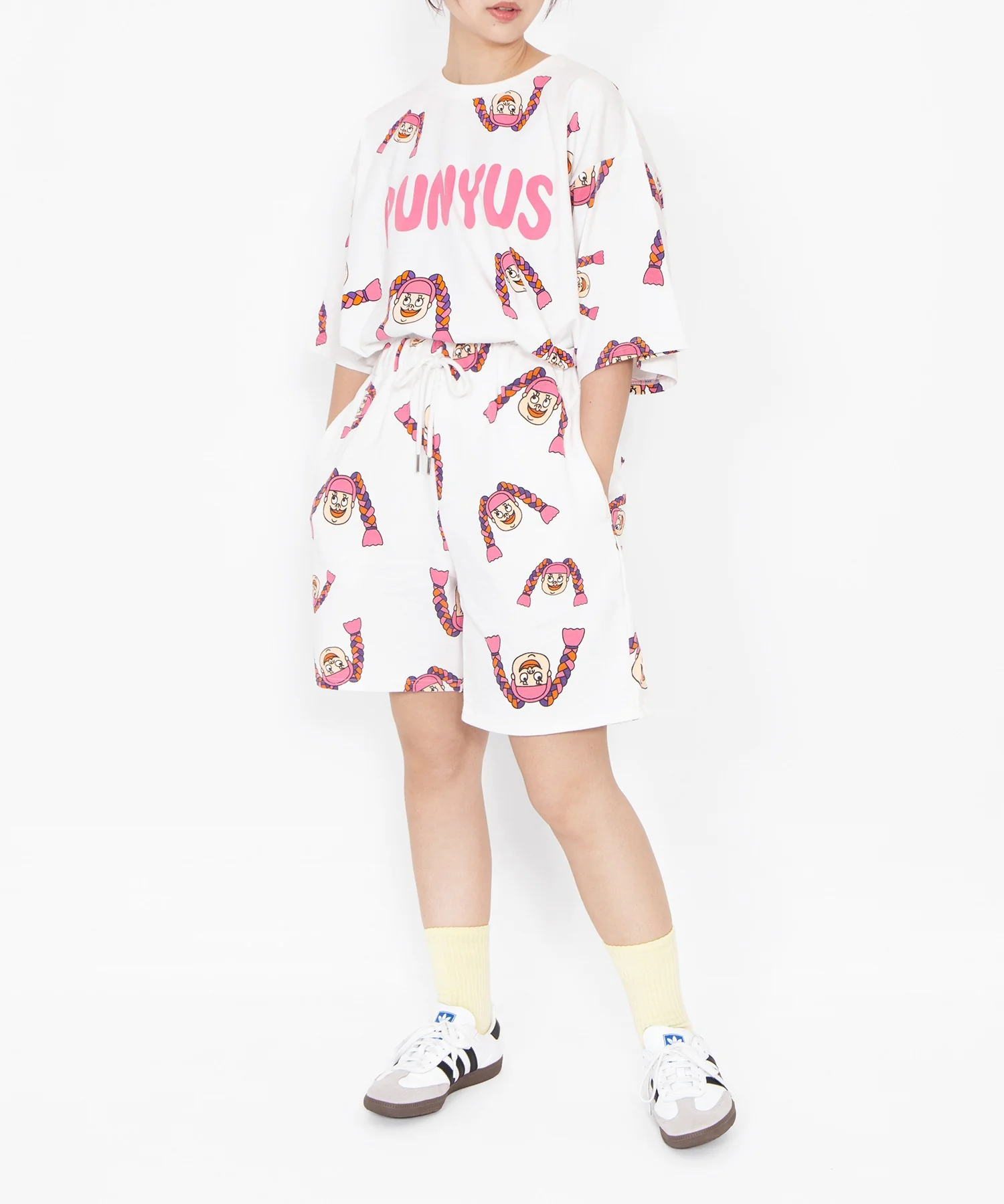 【新サイズ】NAOMIチャン総柄Tシャツ - Image 3