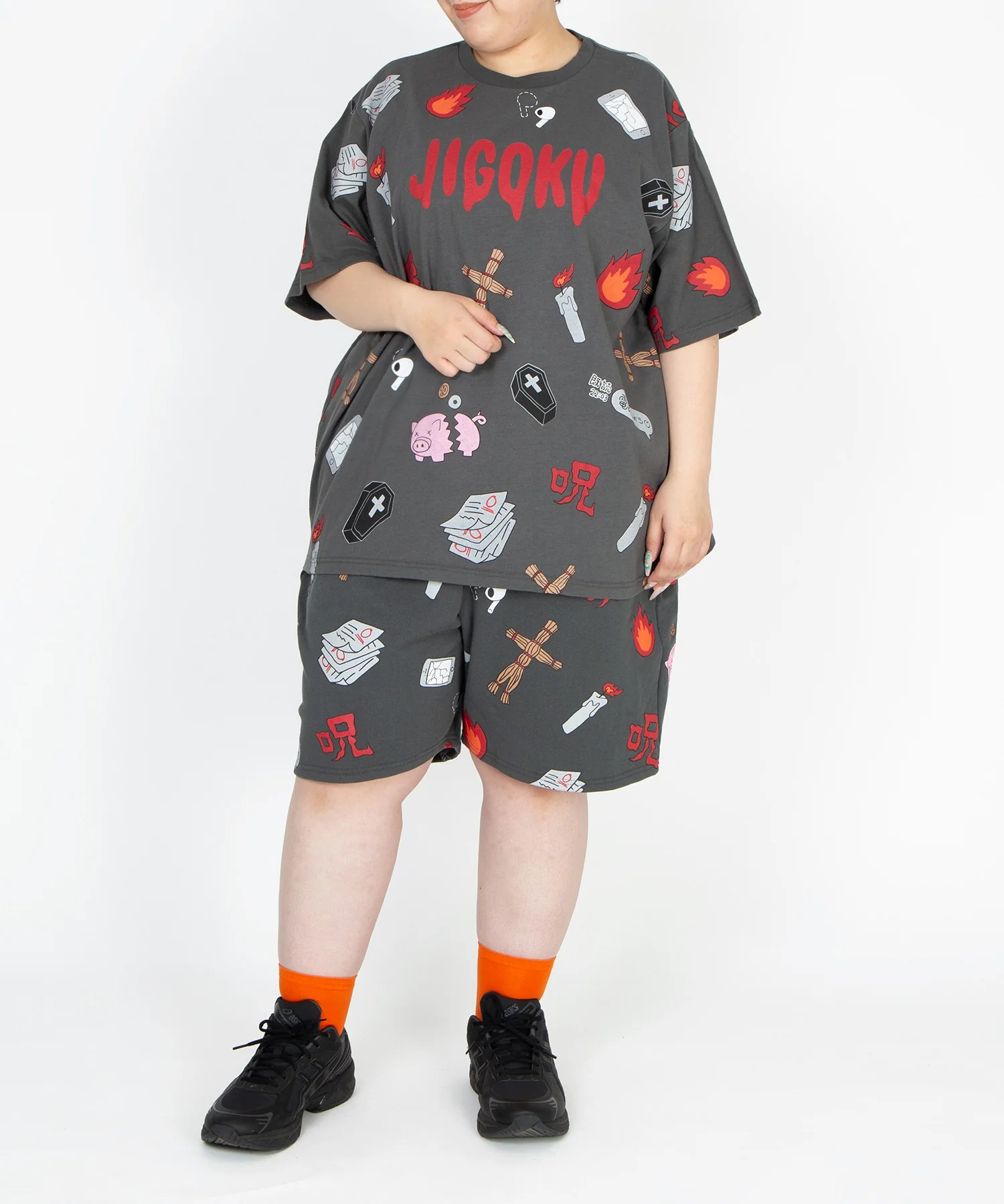【新サイズ】天国と地獄総柄Tシャツ - Image 12