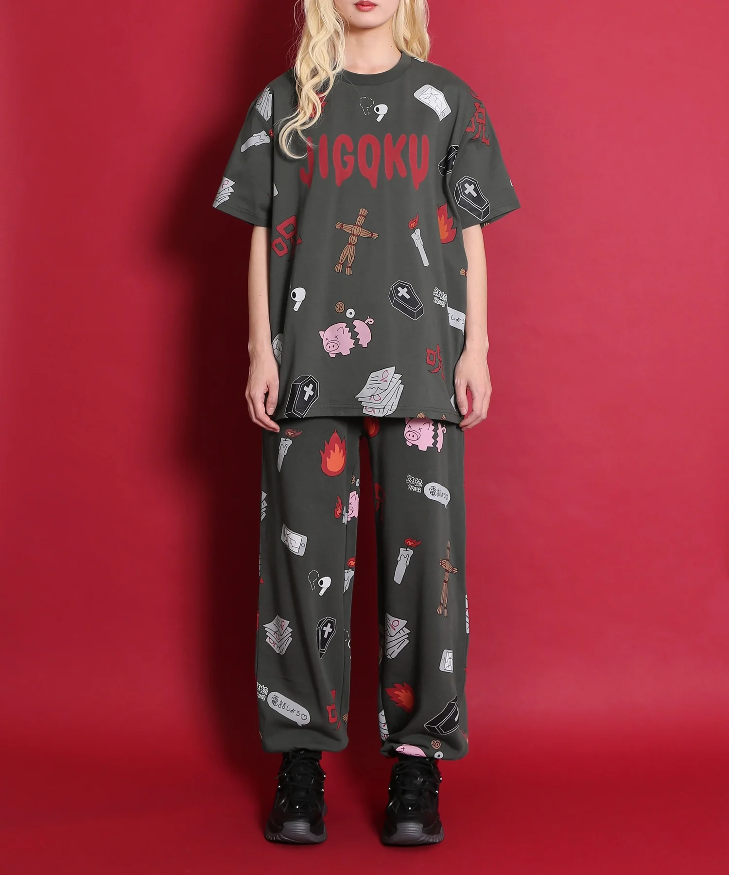 天国と地獄総柄Tシャツ - Image 17