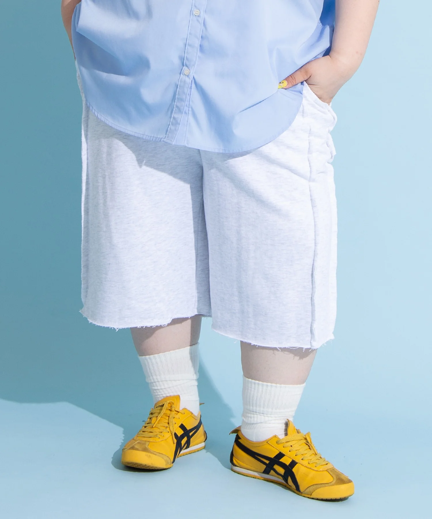 カットオフハーフスウェットパンツ - Image 4