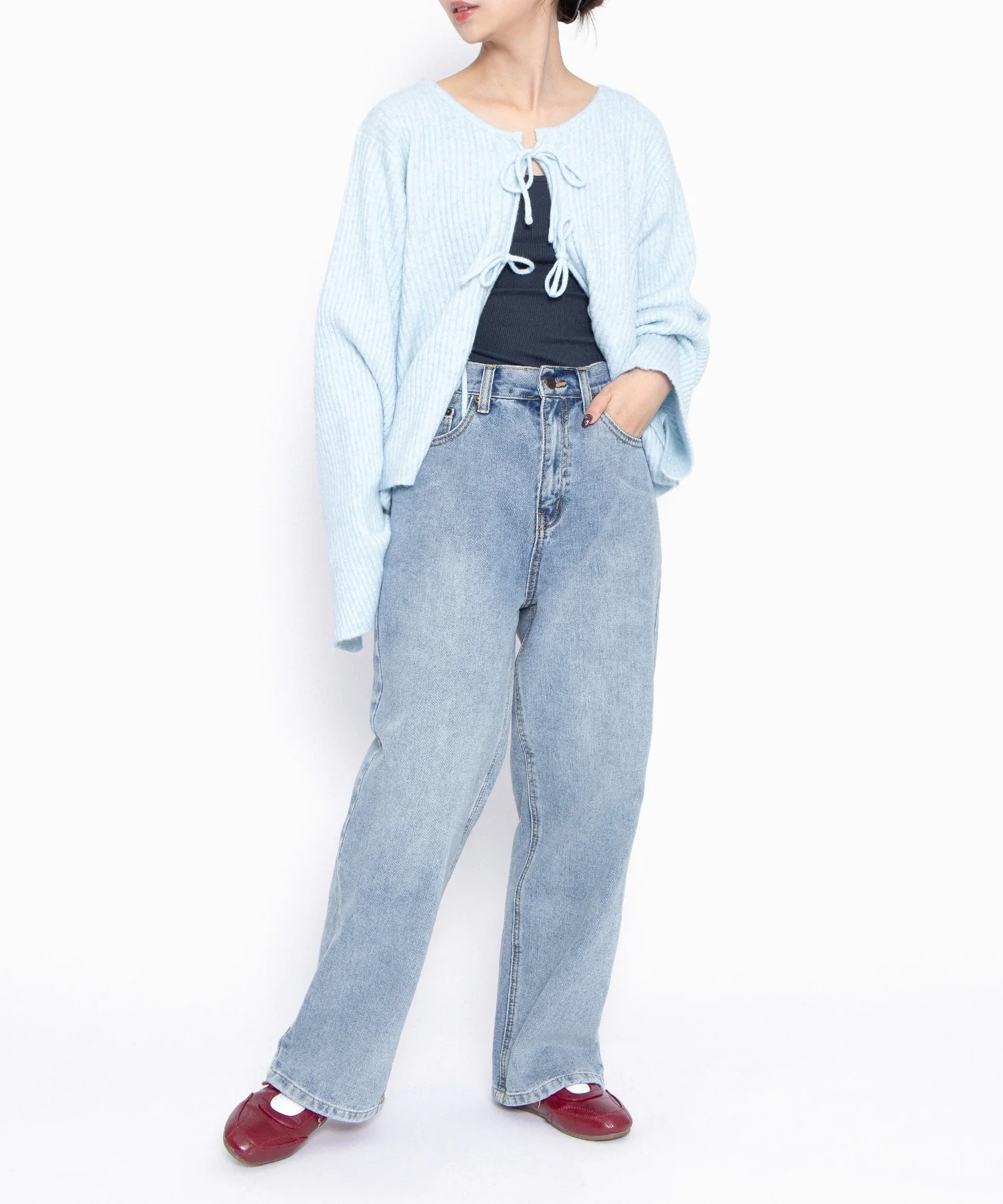 レギュラーデニムパンツ - Image 11