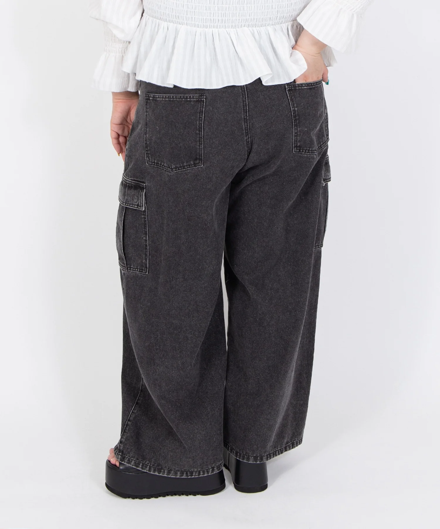 カーゴデニムパンツ - Image 9
