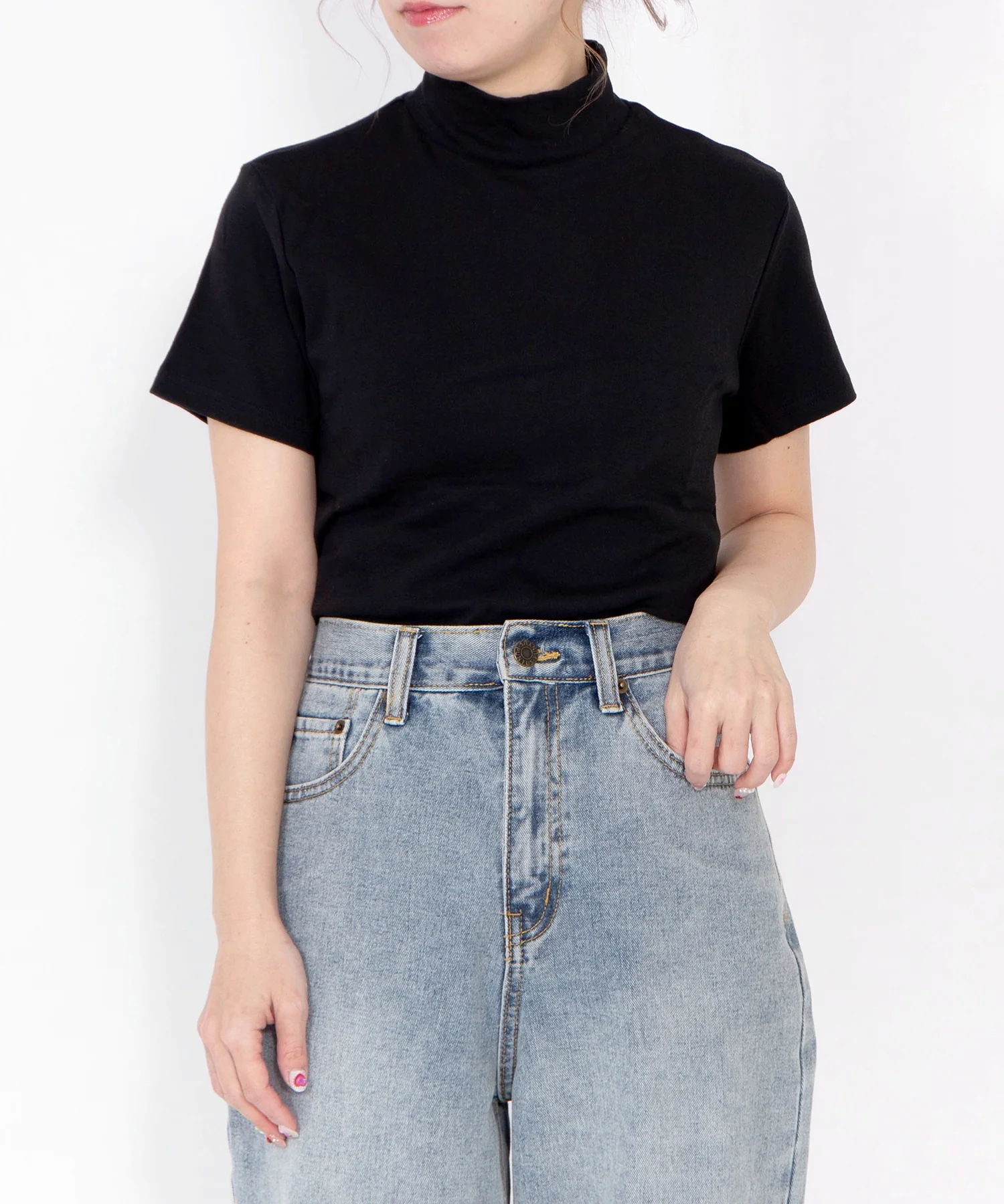 ハイネックTシャツ - Image 2