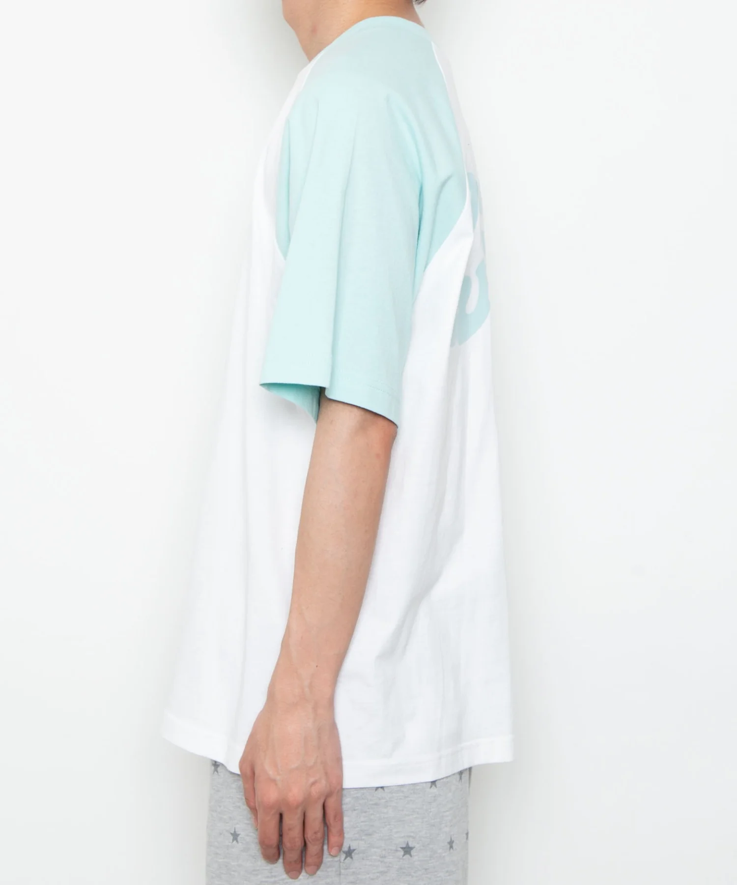 NCT WISH ラグラングラフィックTシャツ - Image 22
