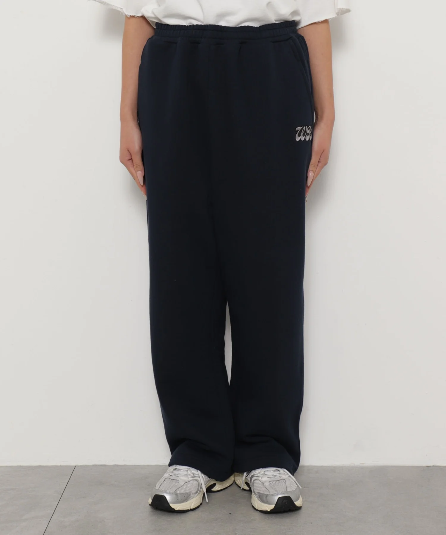 WILD BLUE　グラフィックスウェットパンツ - Image 15