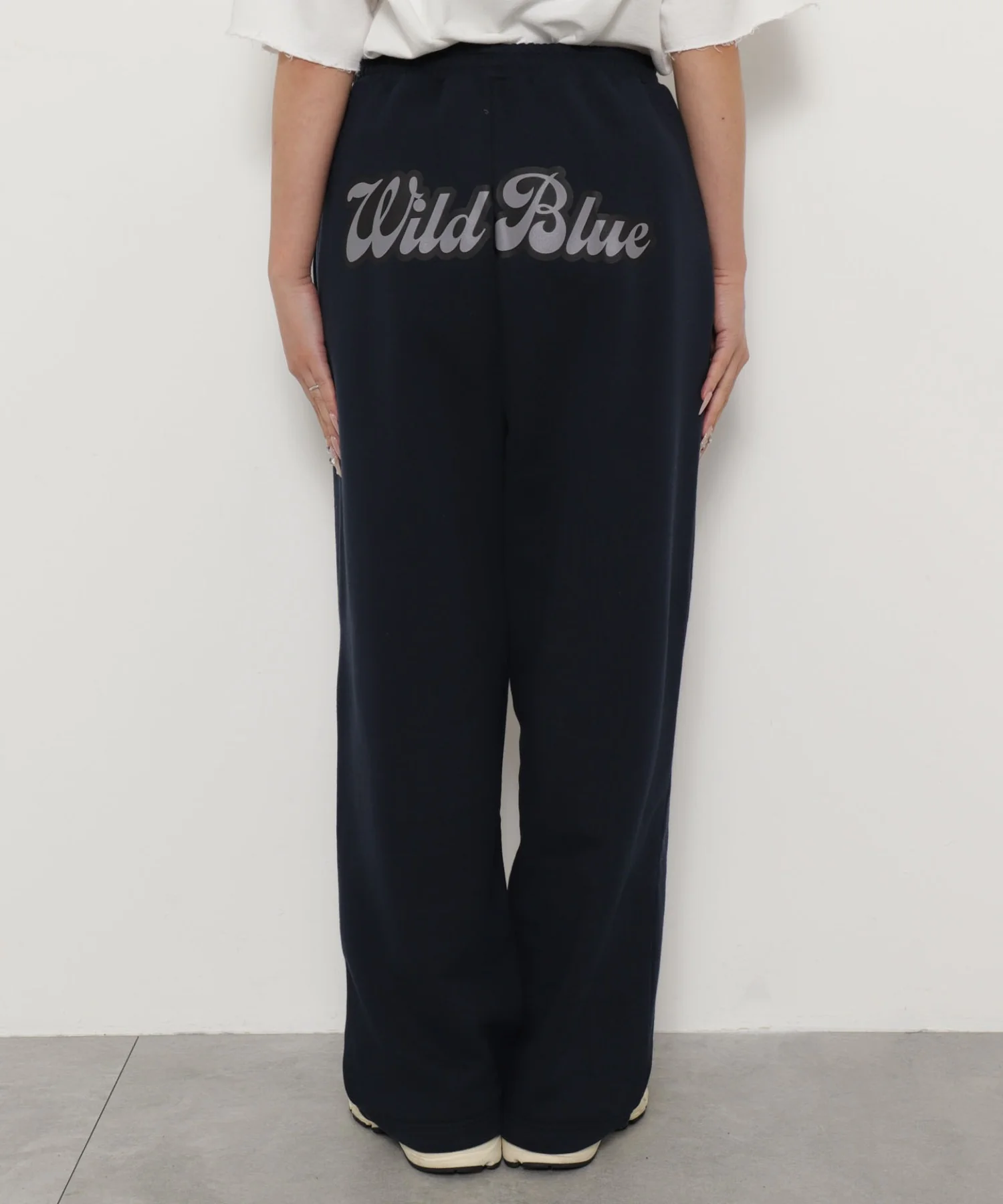 WILD BLUE　グラフィックスウェットパンツ - Image 17