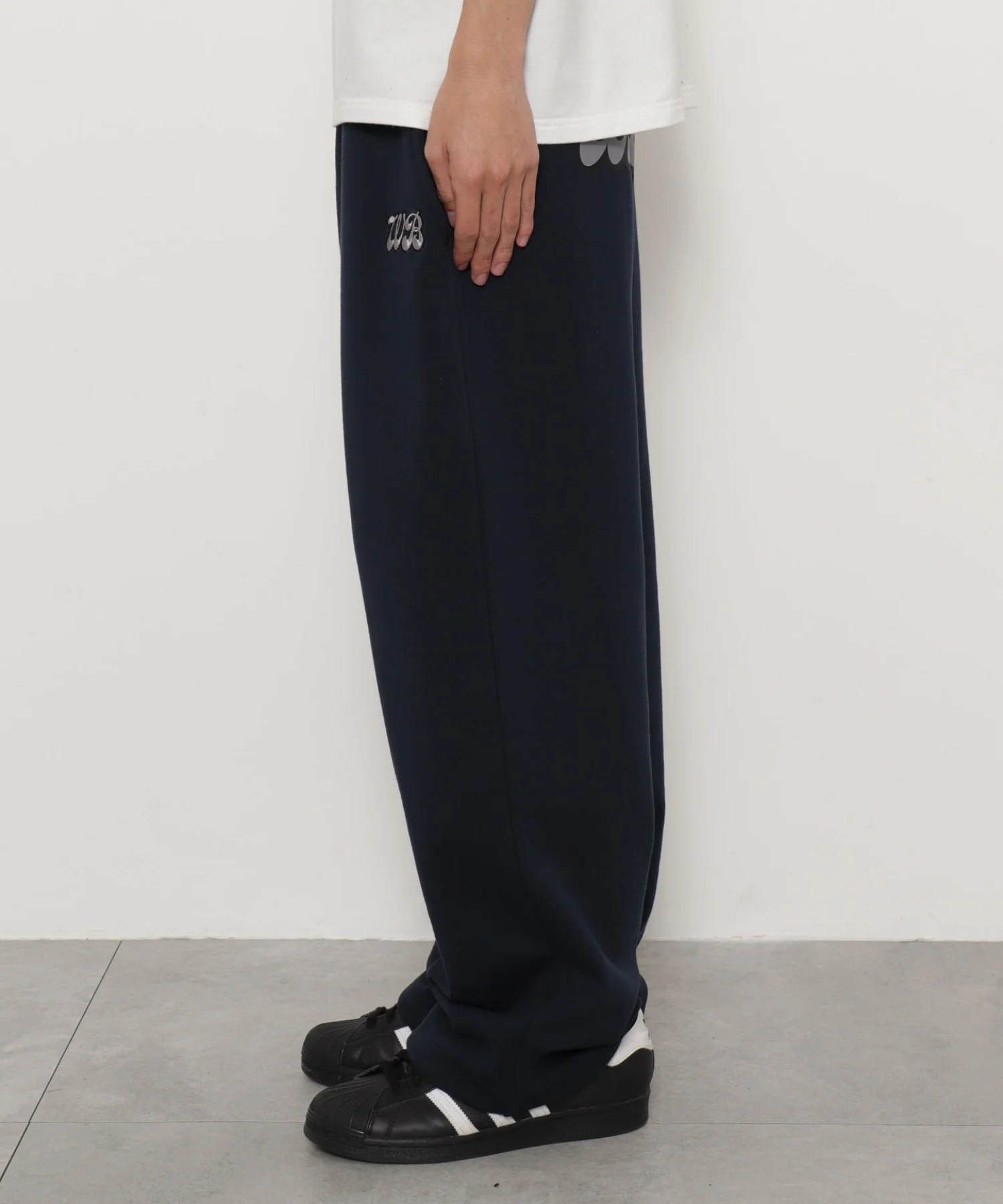 WILD BLUE　グラフィックスウェットパンツ - Image 19