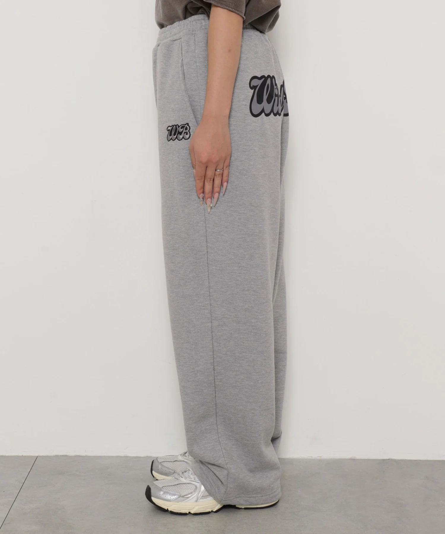 WILD BLUE　グラフィックスウェットパンツ - Image 25