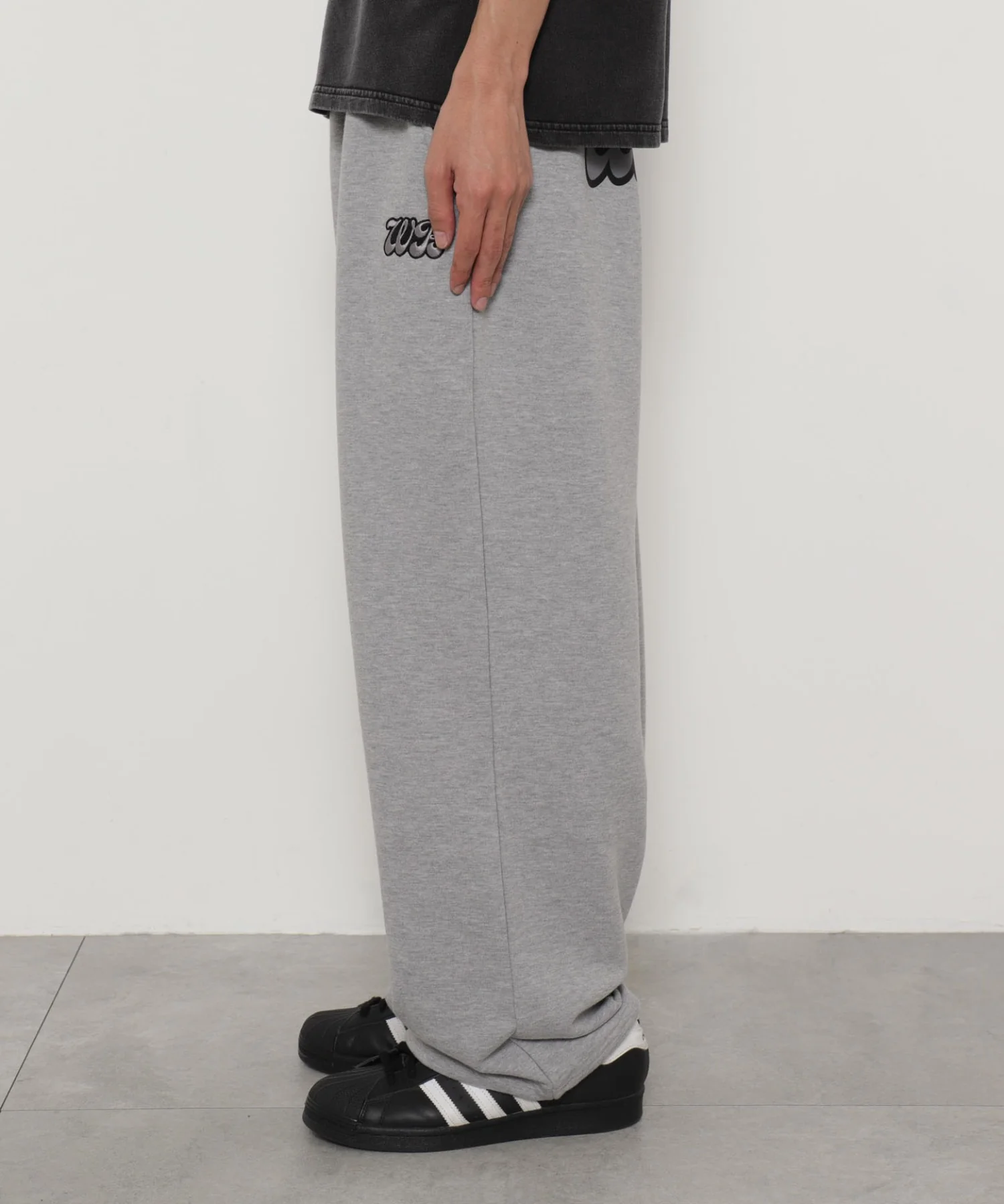 WILD BLUE　グラフィックスウェットパンツ - Image 28