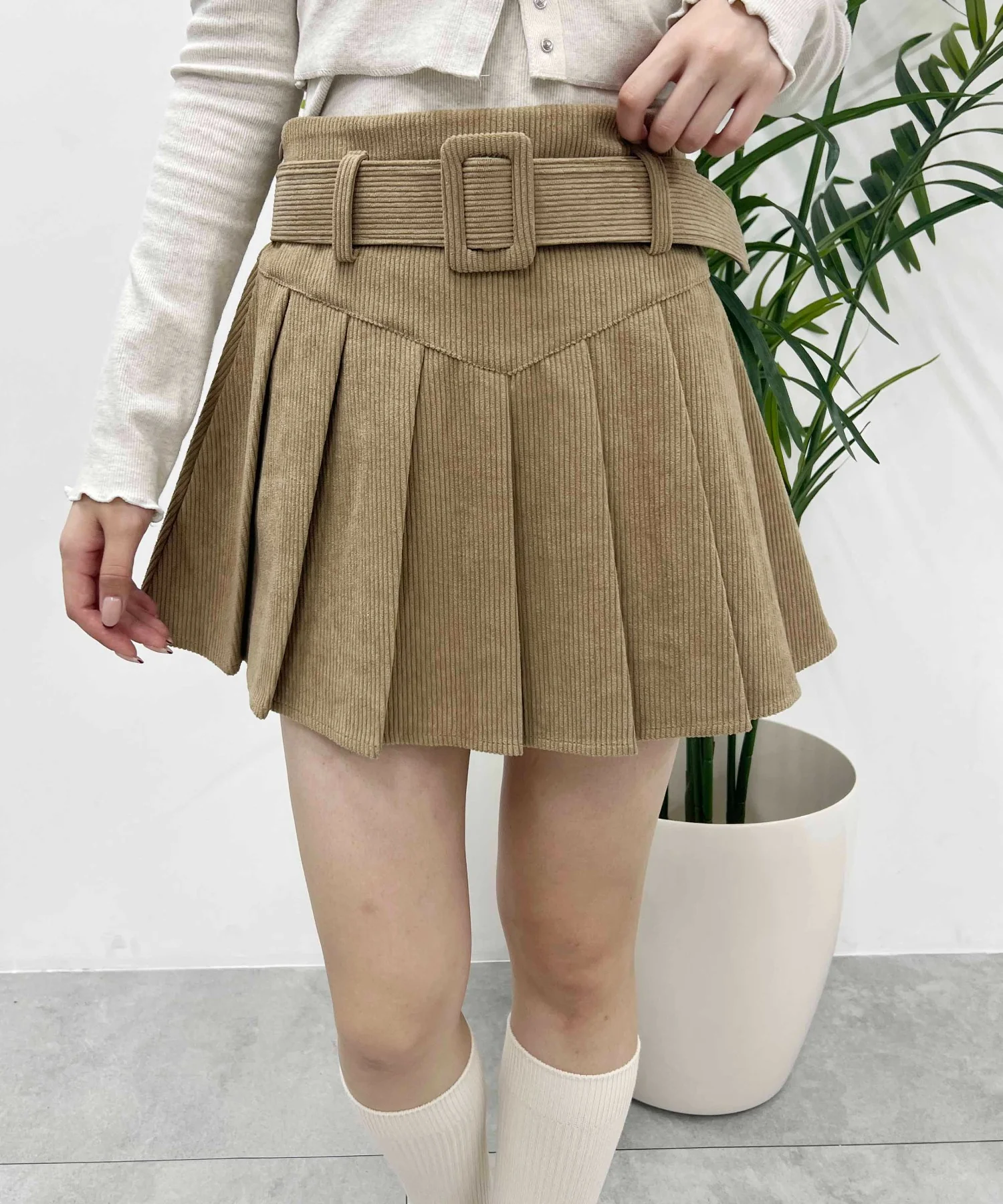 ベルト付きコーデュロイプリーツスカート - Image 17