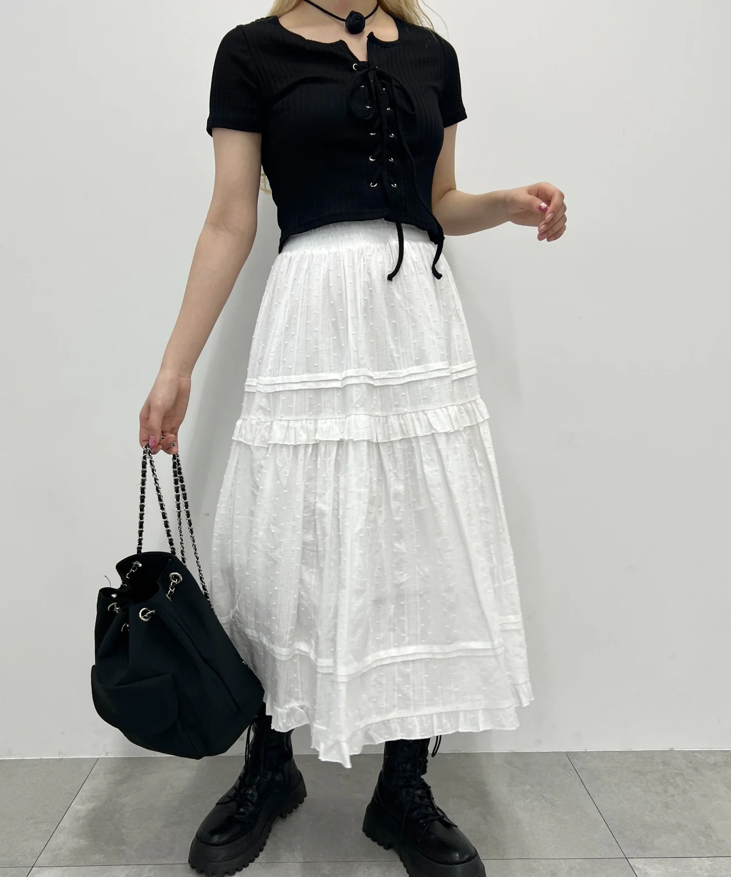コンパクトレースアップTシャツ - Image 14