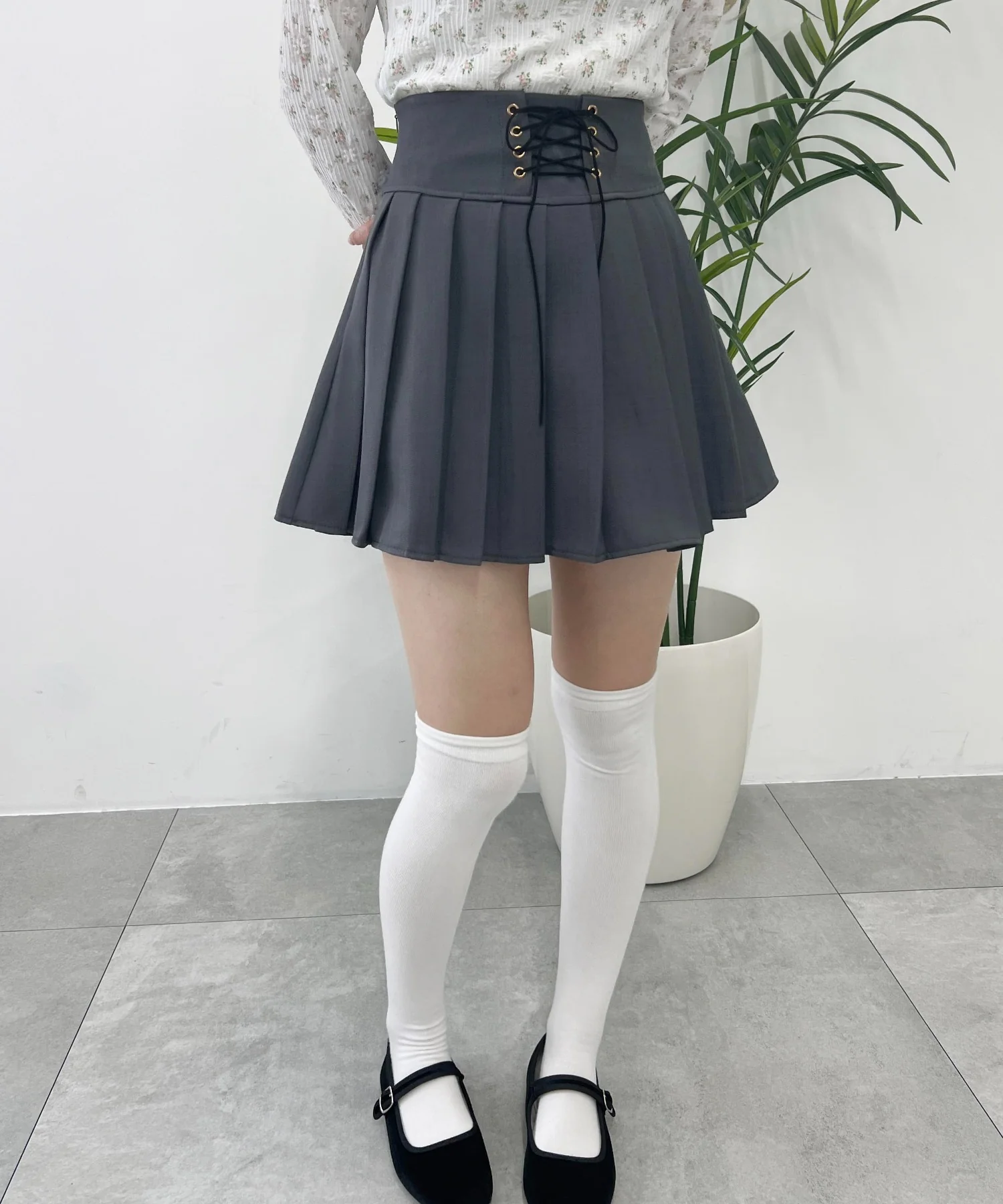 レースアッププリーツスカート - Image 7