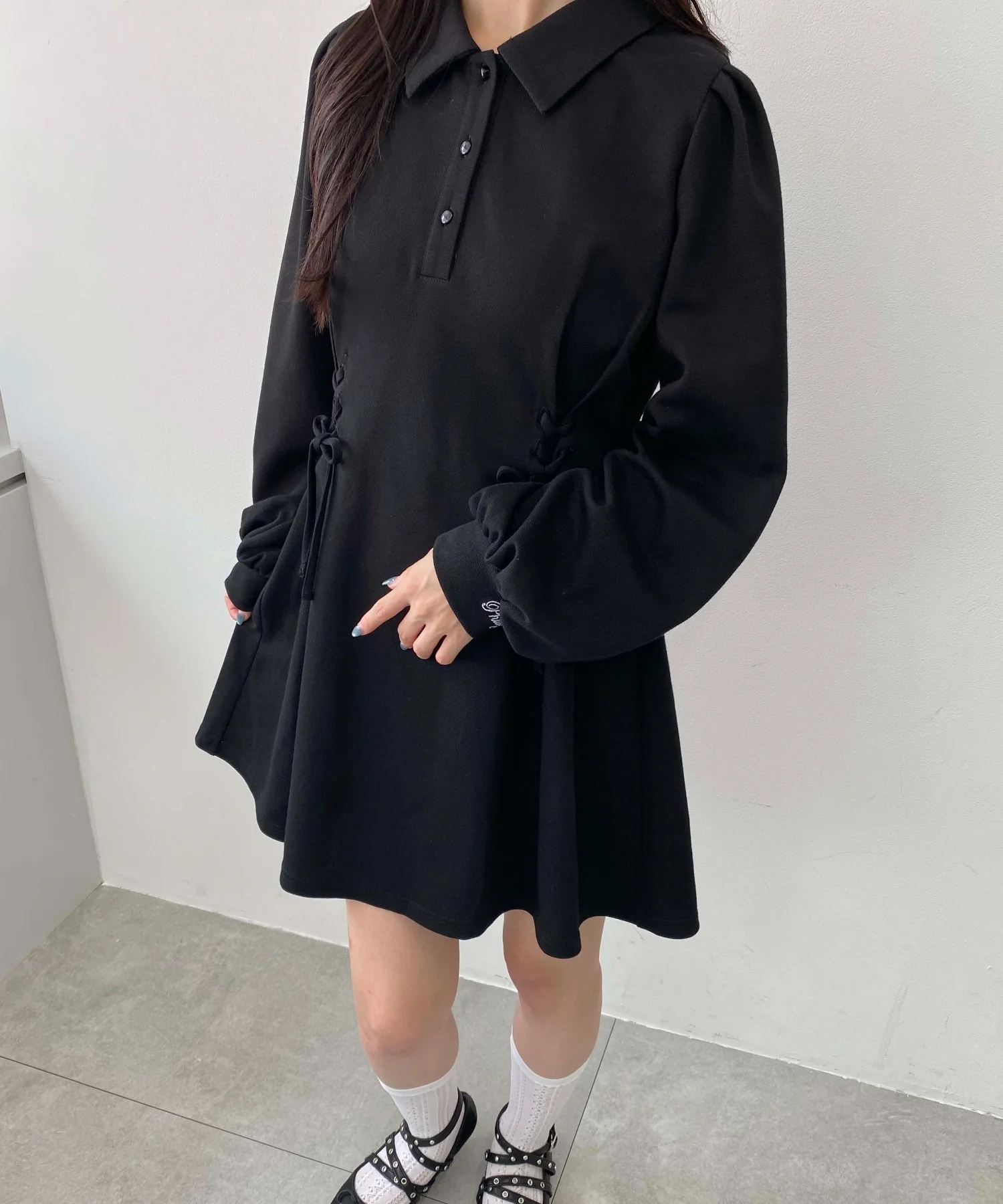 レースアップ長袖ポロワンピース - Image 13