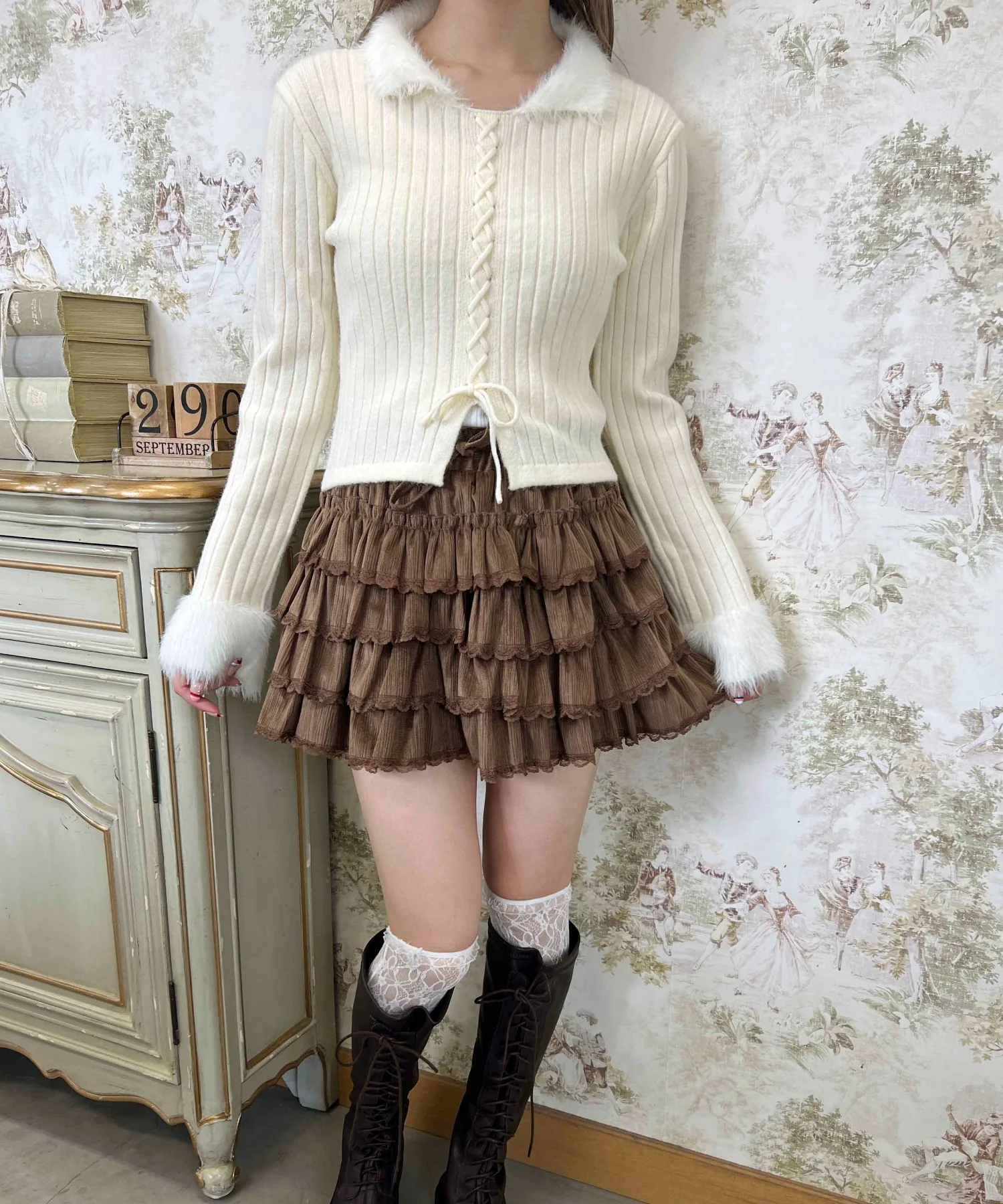 バイカラーレースアップデザインニット - Image 12