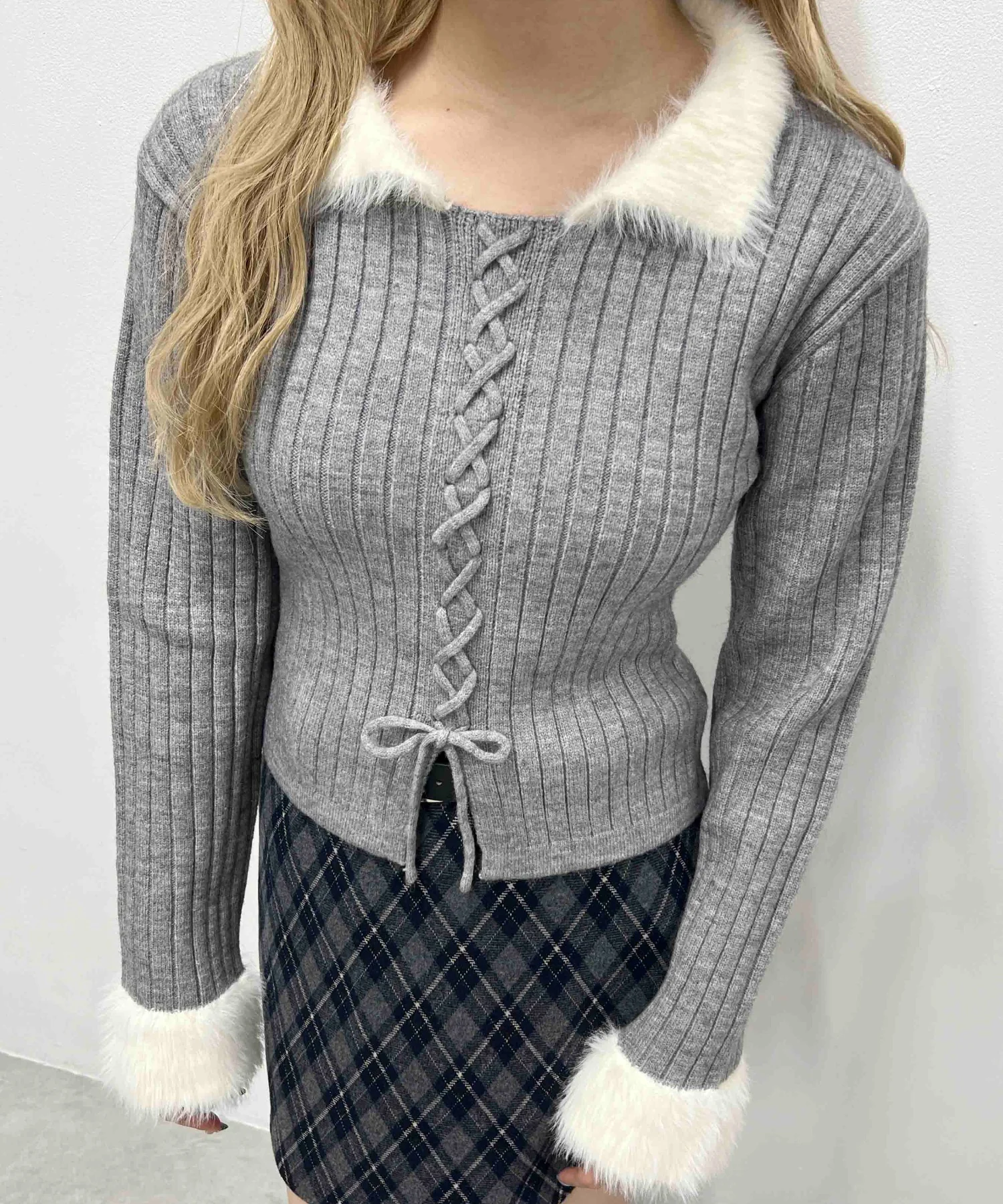 バイカラーレースアップデザインニット - Image 16