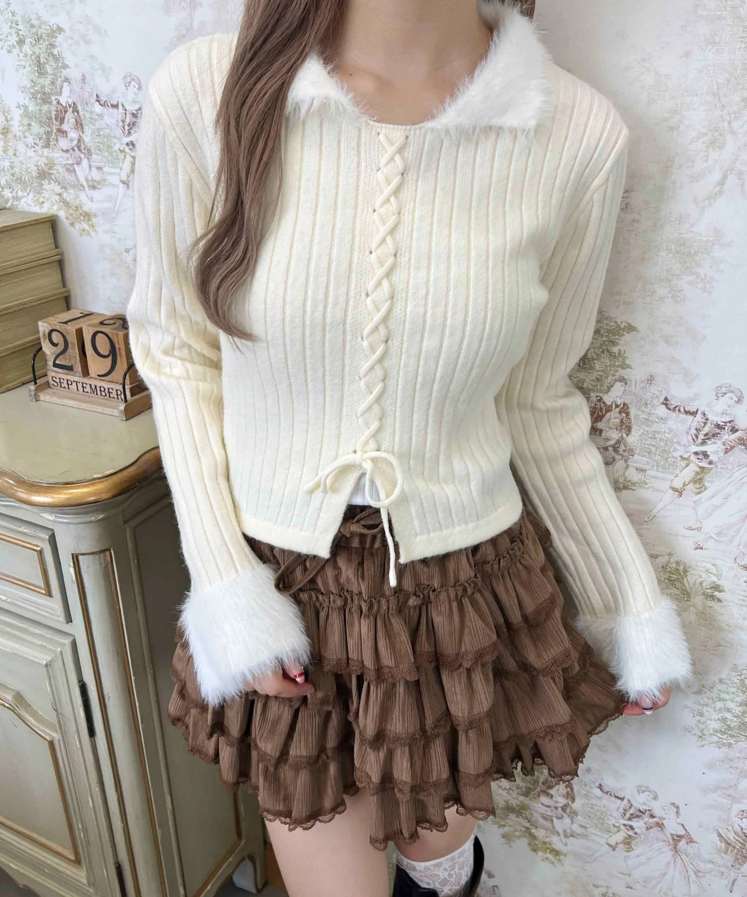 バイカラーレースアップデザインニット - Image 3